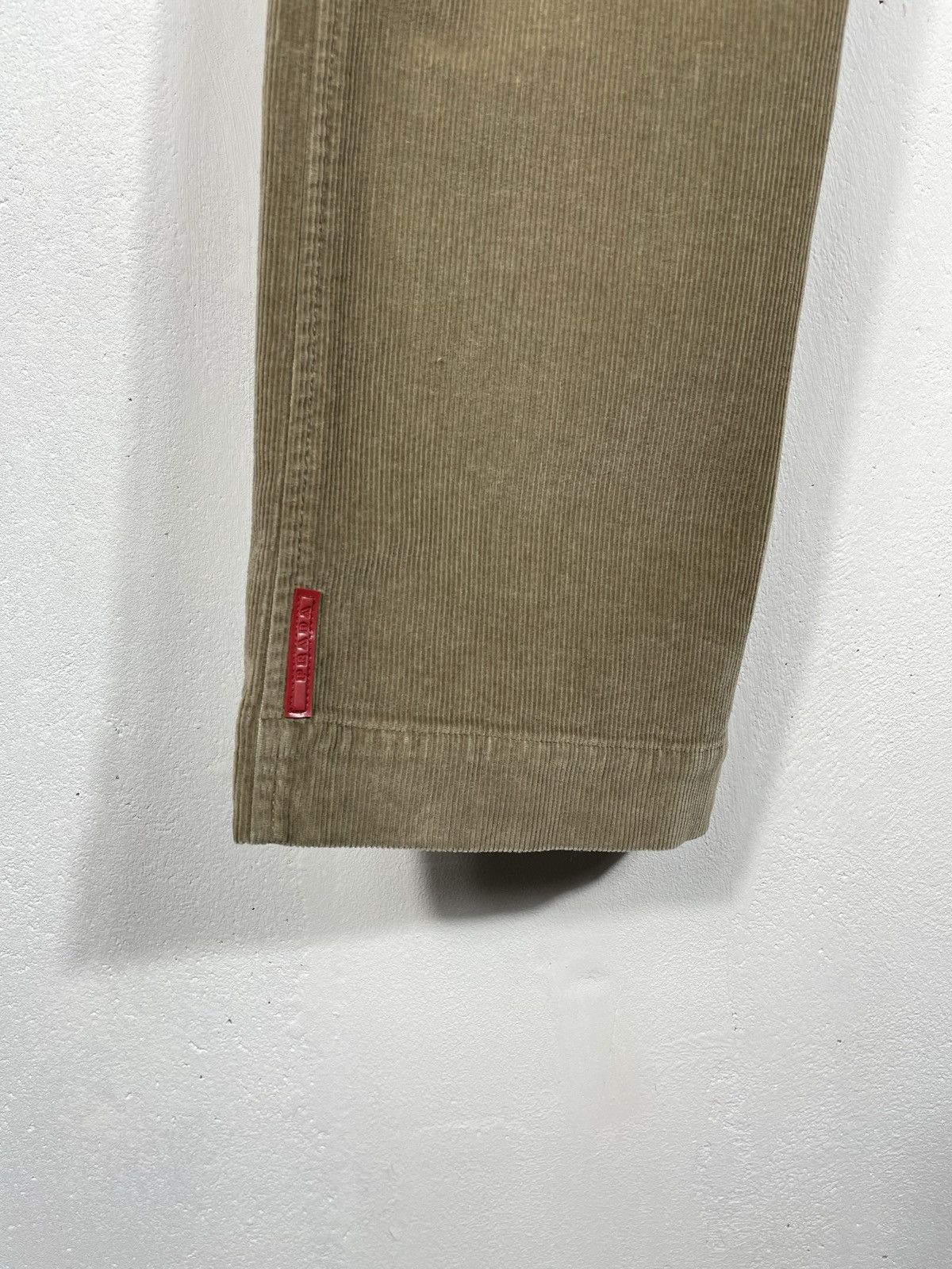 Prada Prada Vintage Y2k Brown Corduroy Trousers Pants Red Tab Size 28" / US 6 / IT 42 - 5 Thumbnail