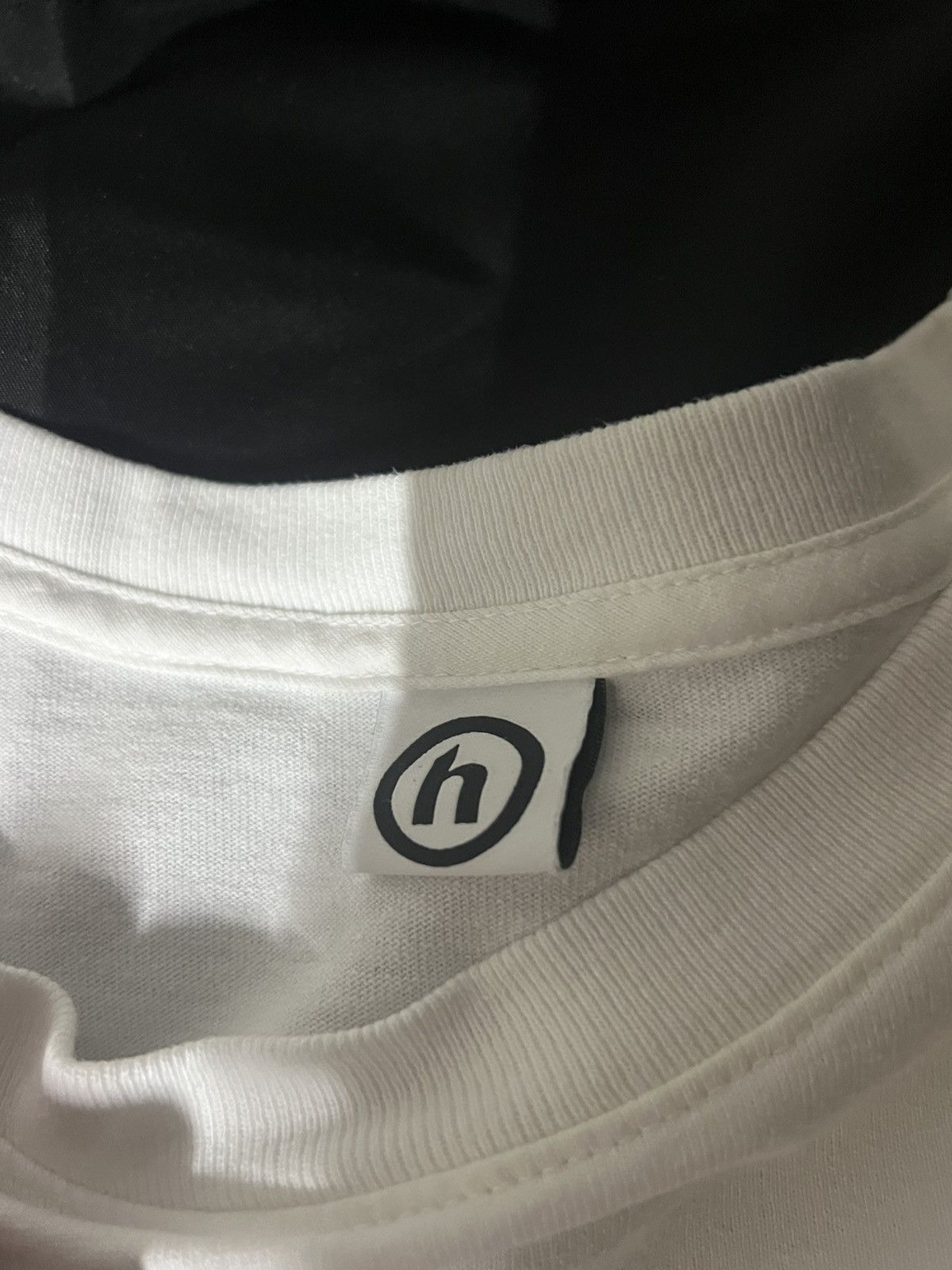 HIDDEN Size XL White Hidden T Shirt Size US XL / EU 56 / 4 - 7 Thumbnail