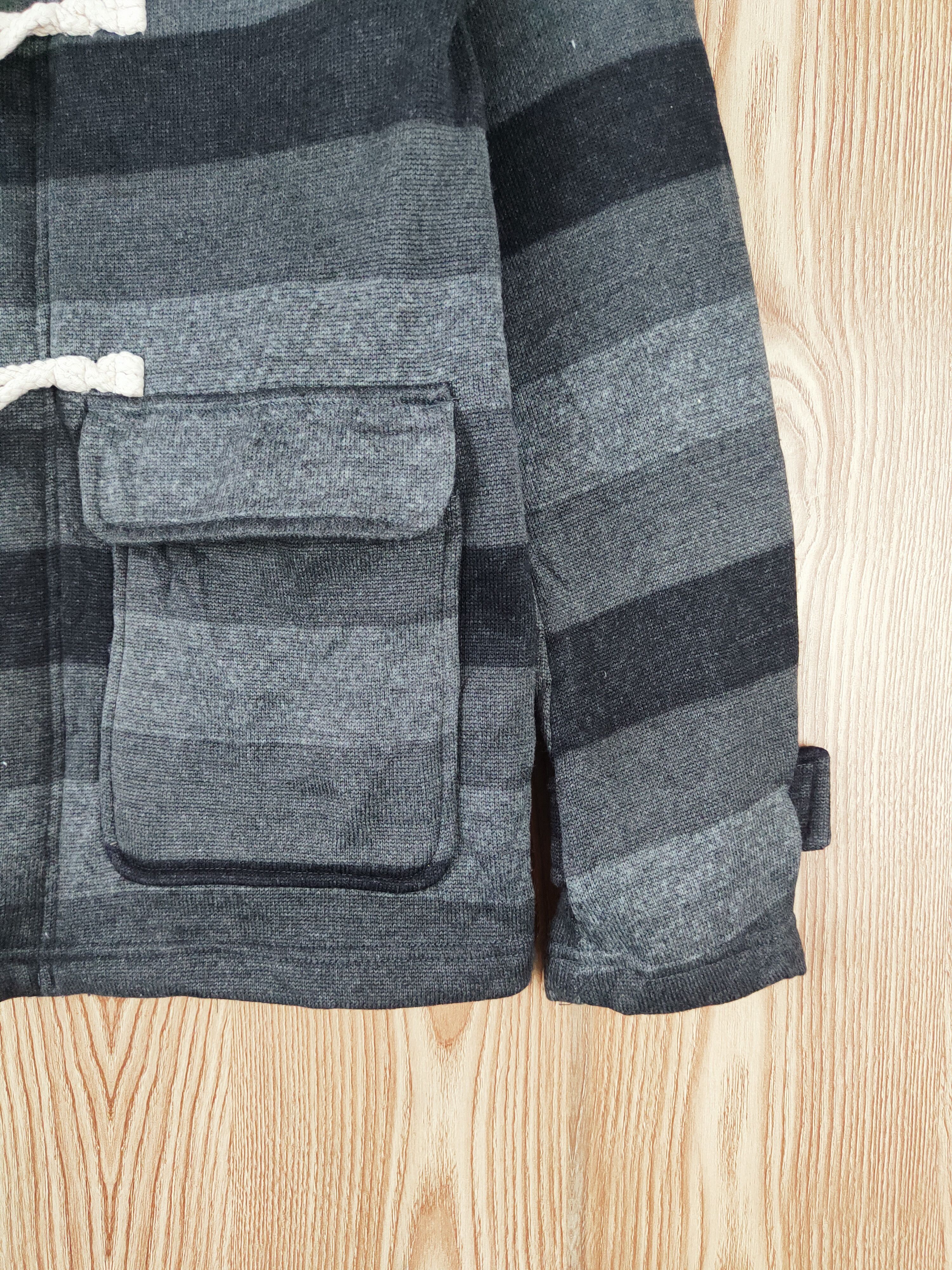 Japanese Brand × Vintage Vintage Japanese Brand Gray Black Hoodie Duffle Coats Size US L / EU 52-54 / 3 - 6 Thumbnail