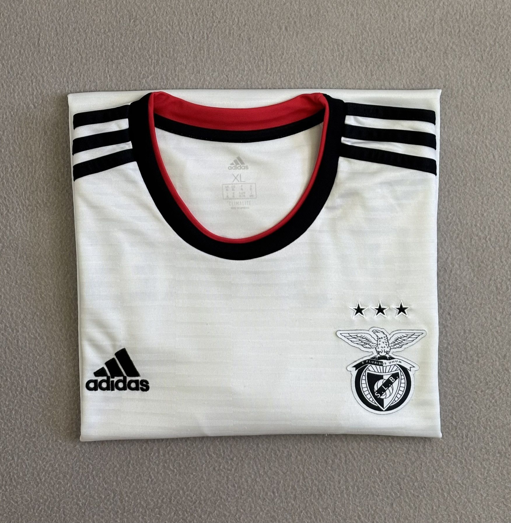 Adidas SL Benfica 2018/2019 Adidas Football Jersey Size XL Size US XL / EU 56 / 4 - 18 Thumbnail