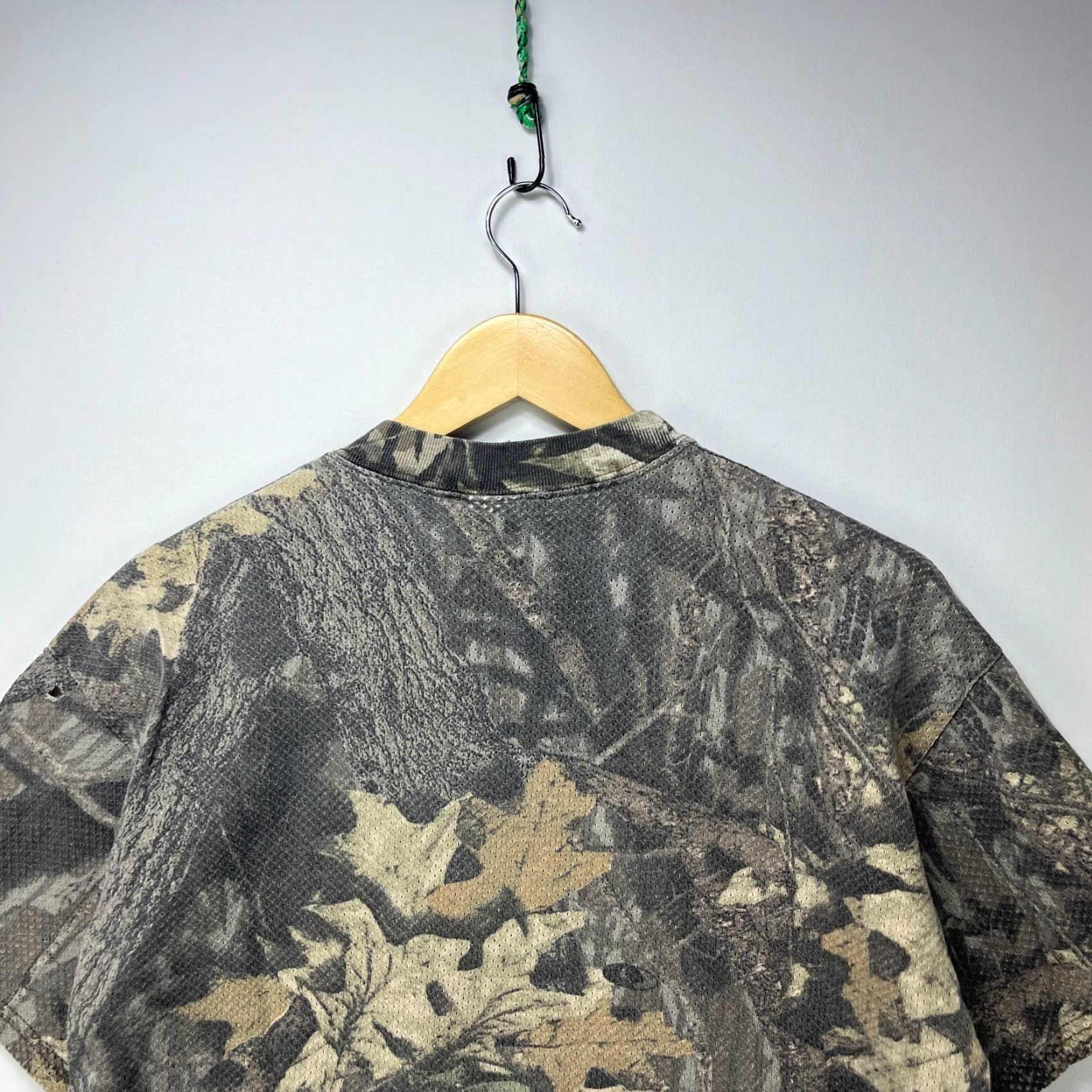 Realtree VINTAGE Realtree Camo T-Shirt L 90s Green Mens Size US L / EU 52-54 / 3 - 7 Thumbnail