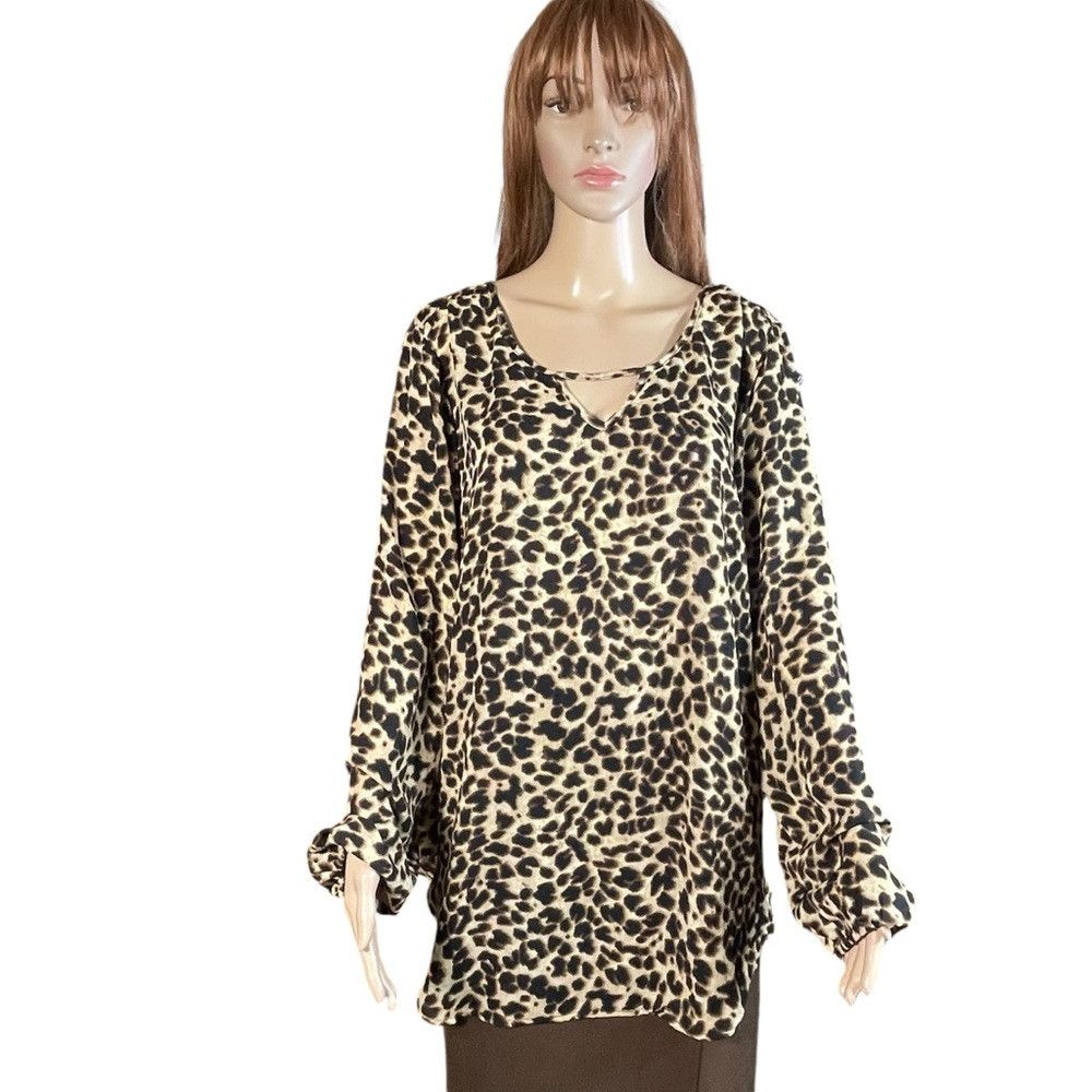 Torrid Torrid Animal Leopard Print Long Sleeve Keyhole Neck Blouse Size XXL / US 16-18 / IT 52-54 - 3 Thumbnail