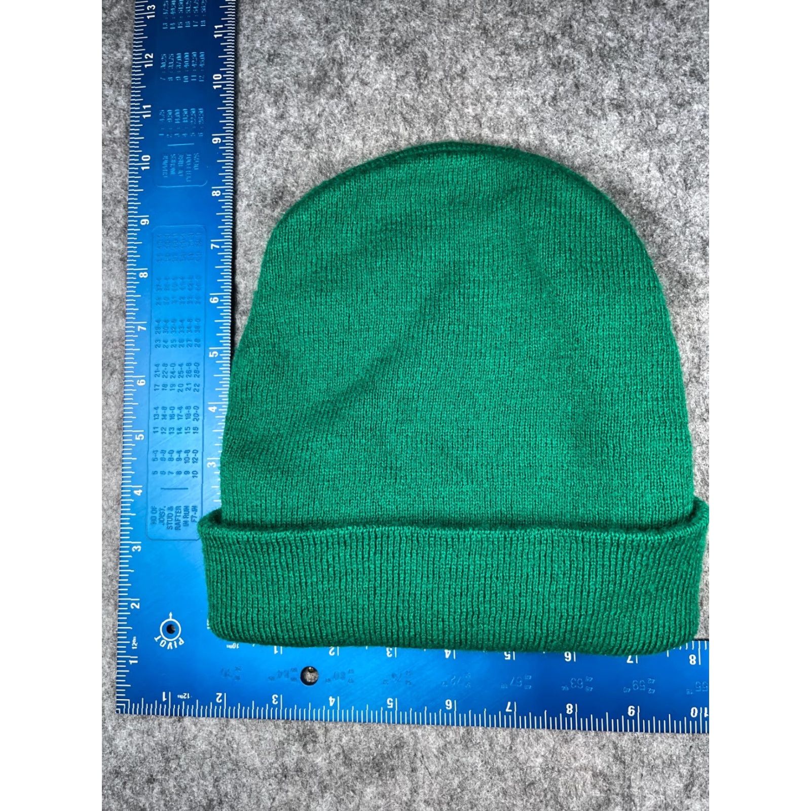 Vintage Beanie Toque Adult One Size Green Knit Acrylic Cuff Winter Snow Ski Outdoors Size ONE SIZE - 3 Thumbnail