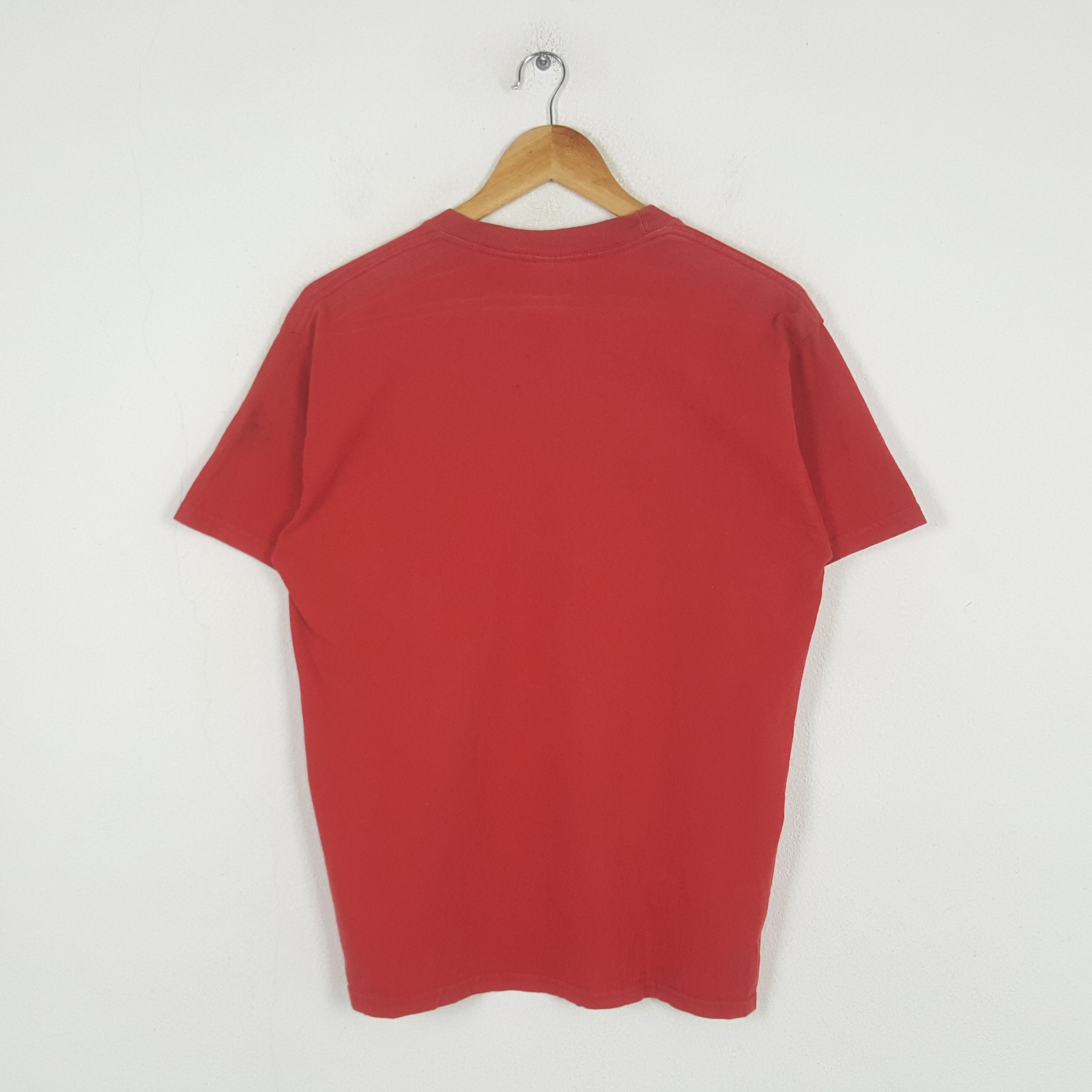 Band Tees Vintage Fall Out Boys American Rock Band Tshirt 31 Size US M / EU 48-50 / 2 - 3 Thumbnail