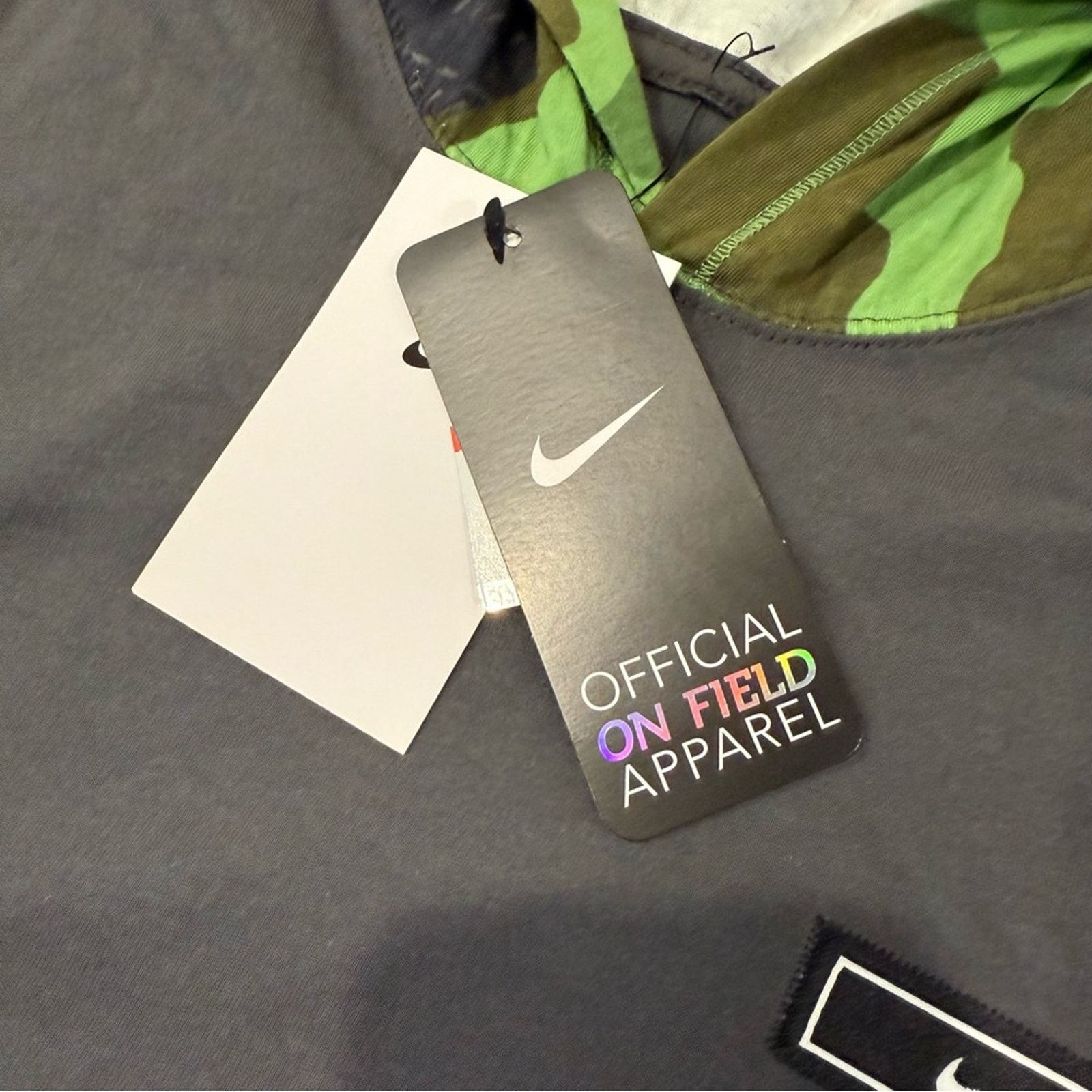 Nike Nike NWT Michigan State Military Long Sleeve Hood TShirt Men Size US S / EU 44-46 / 1 - 4 Thumbnail