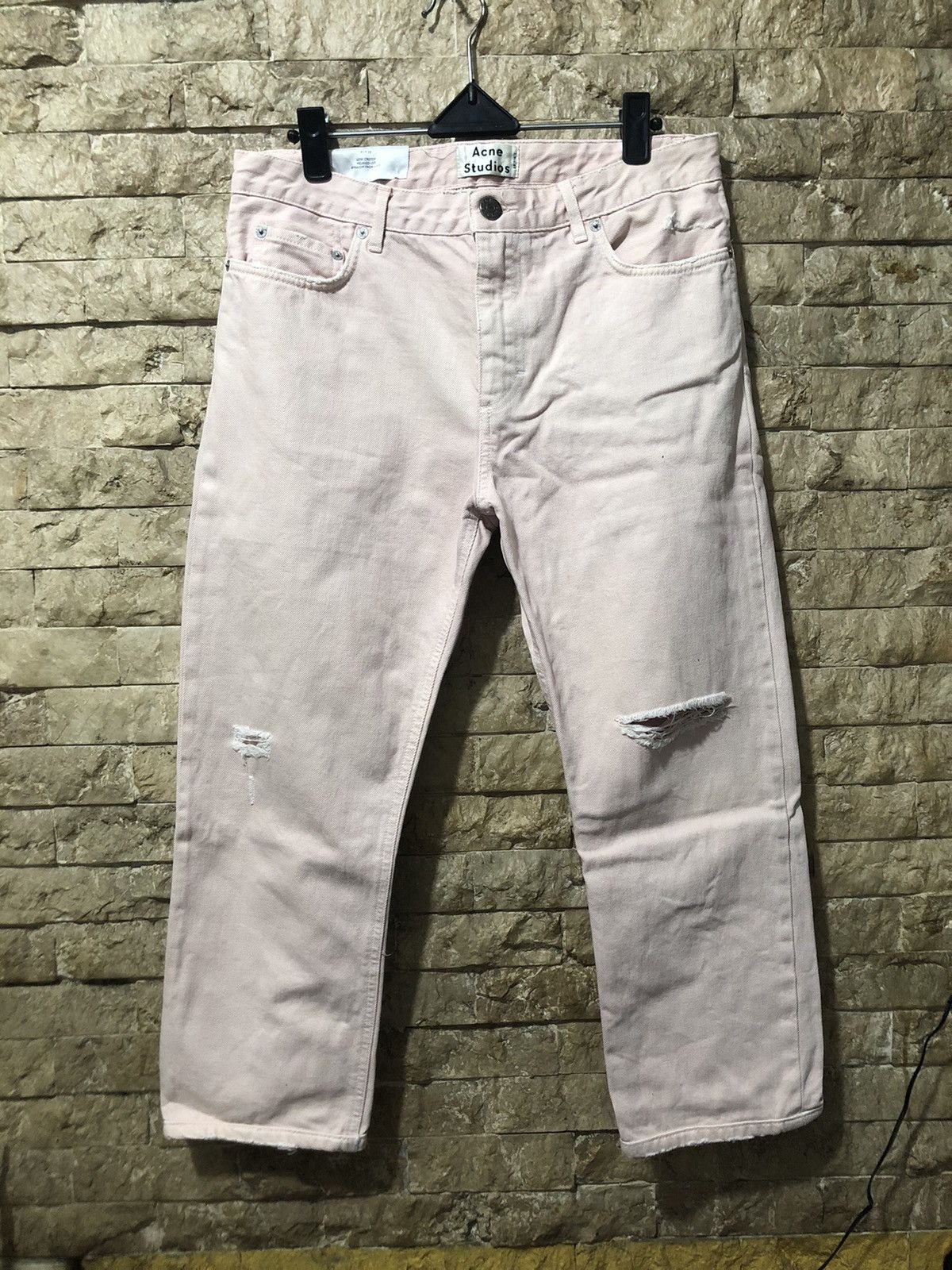 Acne Studios Pop Pink Trash Jeans Size 25" / US 0 / IT 36 - 2 Thumbnail