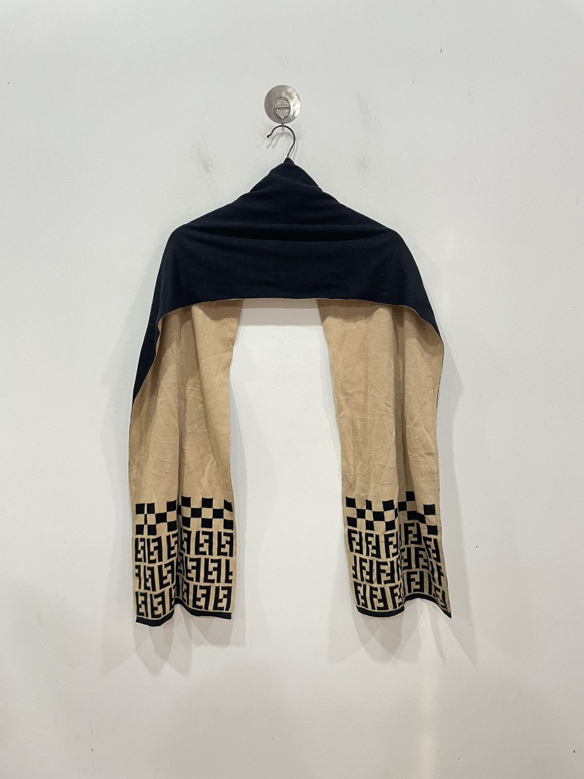 Fendi Fendi Scarves Size ONE SIZE - 2 Thumbnail