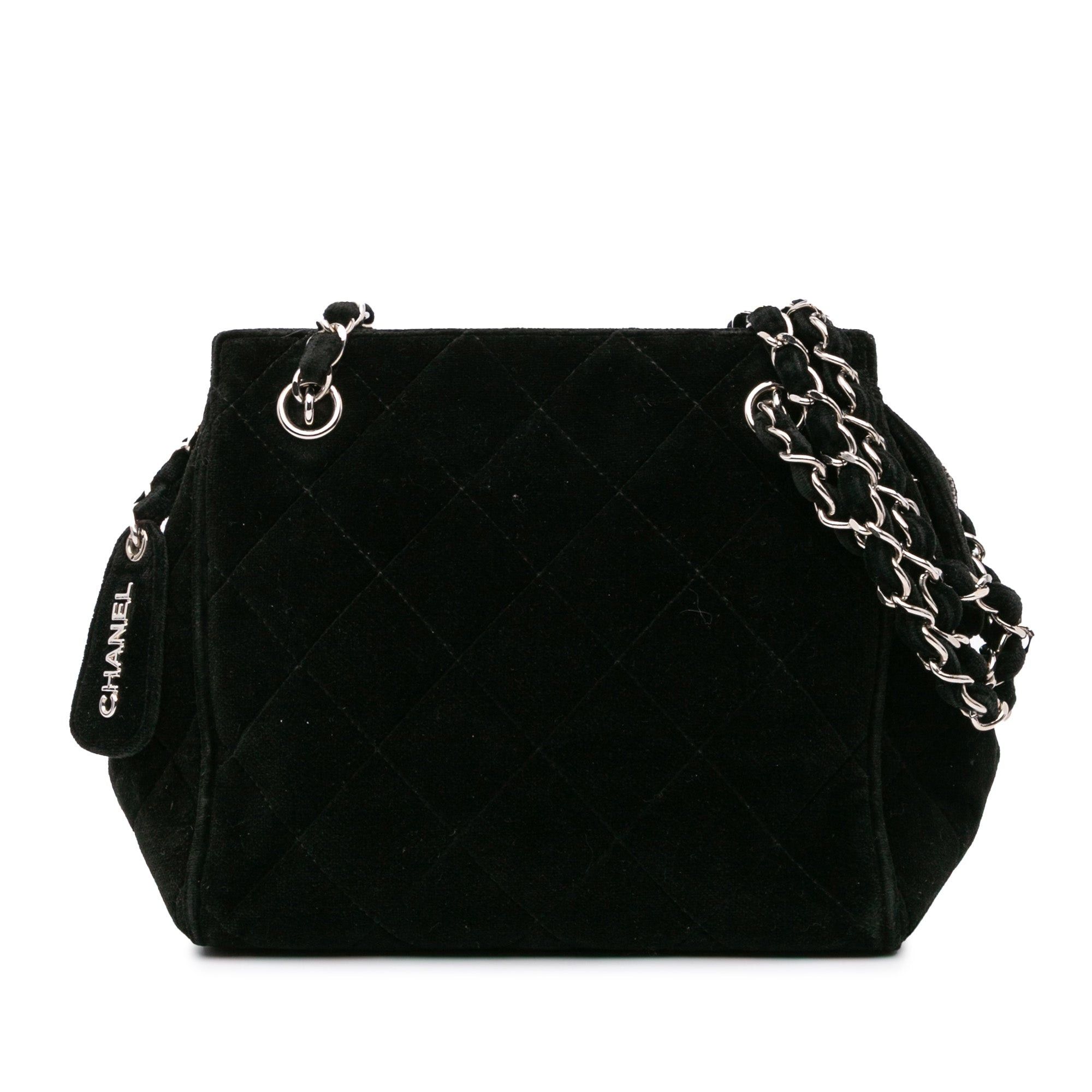 Chanel Chanel Quilted Velvet Shoulder Bag Black Size ONE SIZE - 1 Thumbnail