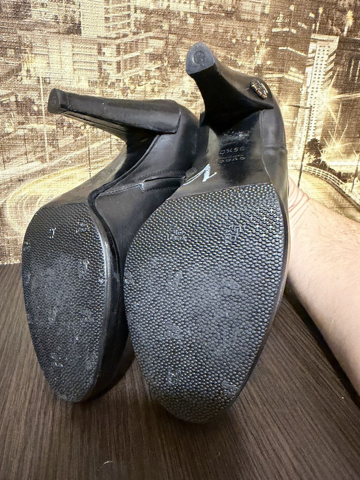 Gucci Gucci Black Leather Block Ankle Boots Size 35 1/2 Size US 5.5 / IT 35.5 - 14 Thumbnail
