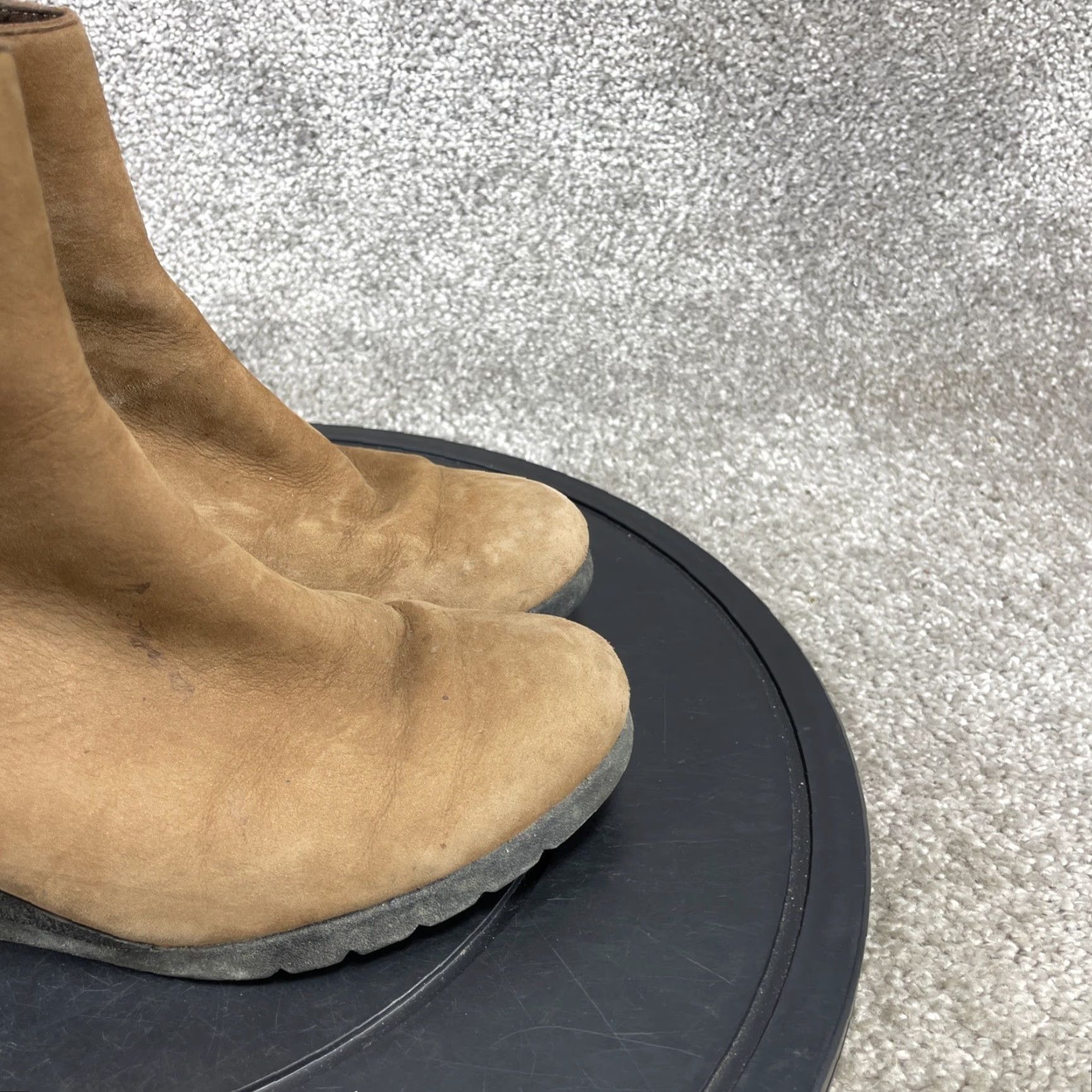 Ugg VINTAGE UGG Boots Women Size 8 Brown Leather Wedge Heel Waterproof Bootie Casual Fall Winter Size US 8 / IT 38 - 2 Thumbnail
