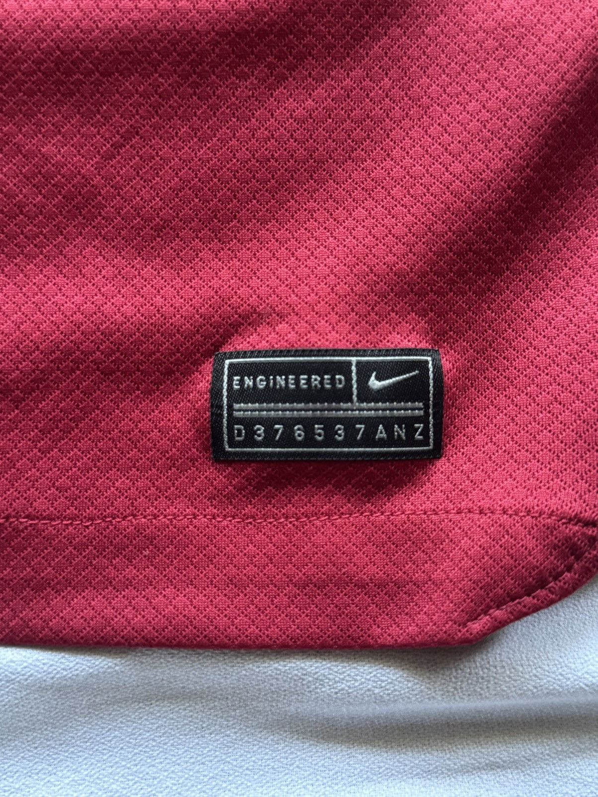 Nike Liverpool Red Home Nike Kit Jersey 22/23 Size US L / EU 52-54 / 3 - 3 Thumbnail