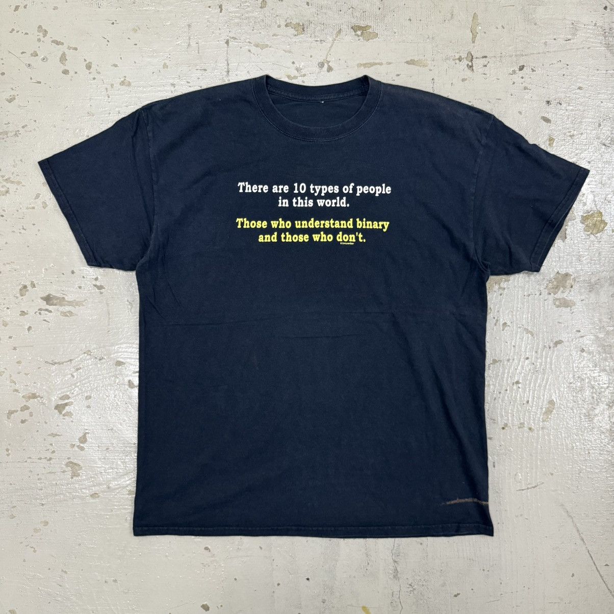 Vintage Vintage Computer Gear Binary Humor Wording Tees Size US XL / EU 56 / 4 - 1 Thumbnail