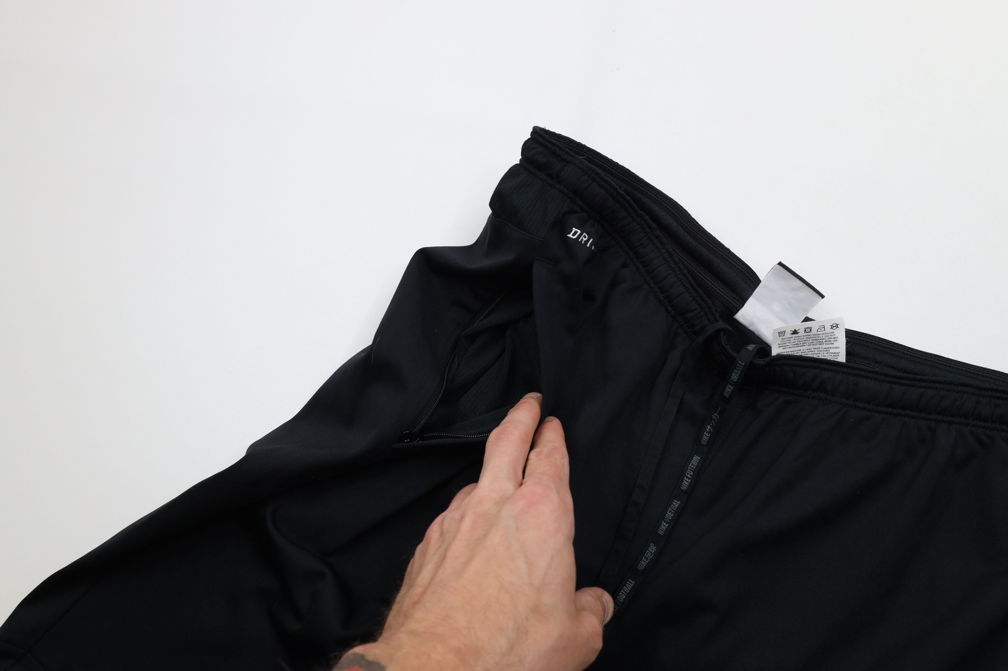 Nike Vintage Y2K Nike Total 90 Big Swoosh Tapered Soccer Pants Size US 36 / EU 52 - 7 Thumbnail