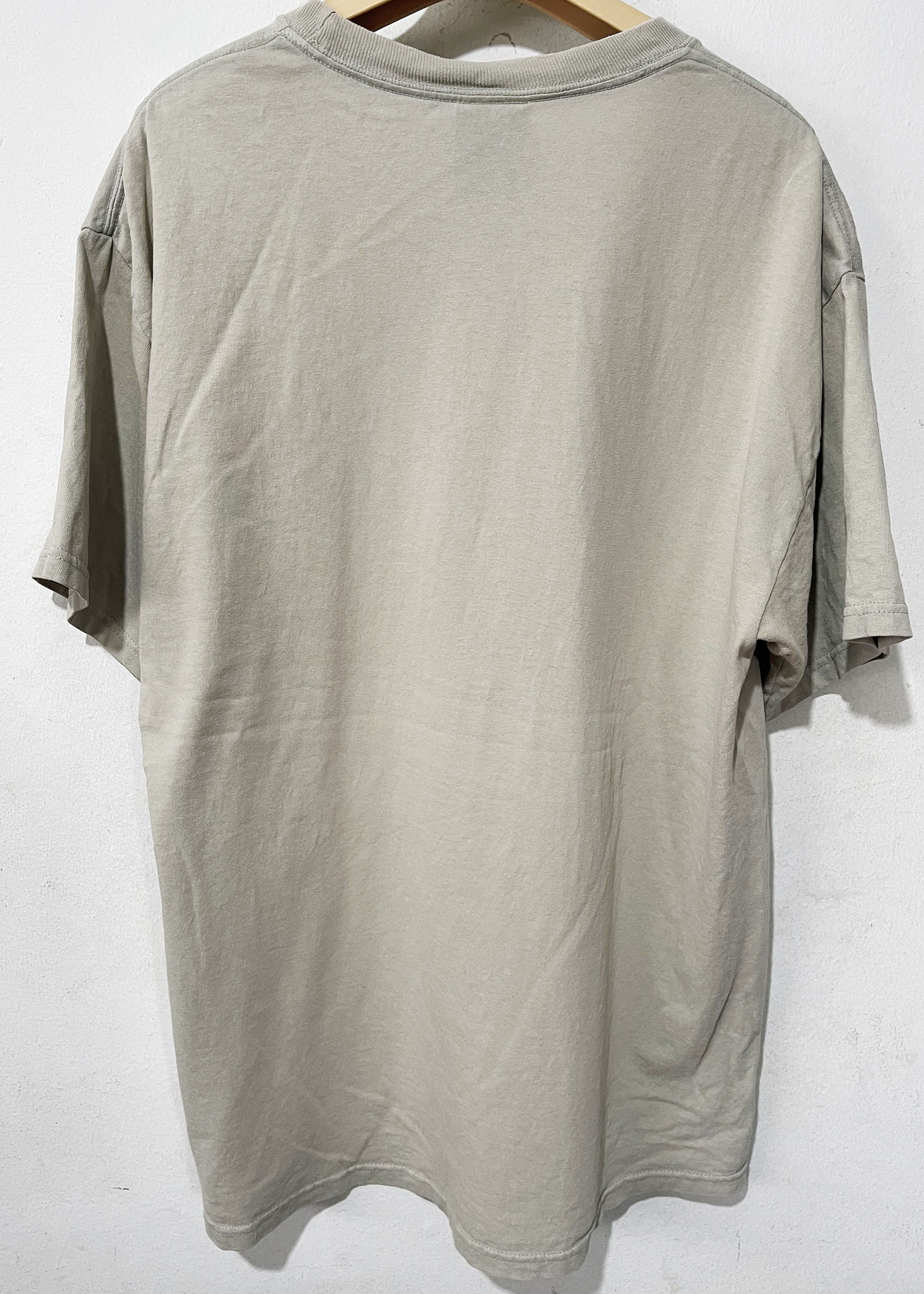 Arts & Science × Vintage Vintage 2002 Ray Troll Shirt Size US L / EU 52-54 / 3 - 4 Thumbnail