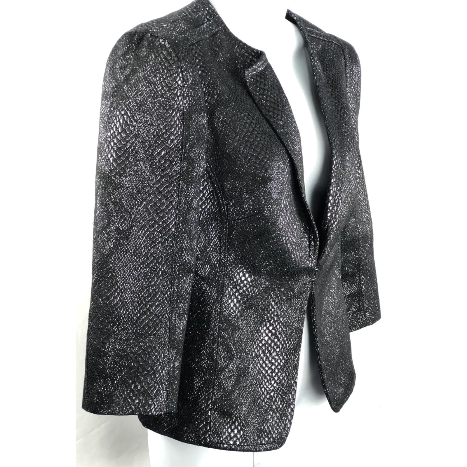 Express Express Blazer Jacket 4 Black Snake Metallic Hook Front 3/4 Sleeves Lapel Lined Jacket Size S / US 4 / IT 40 - 2 Thumbnail