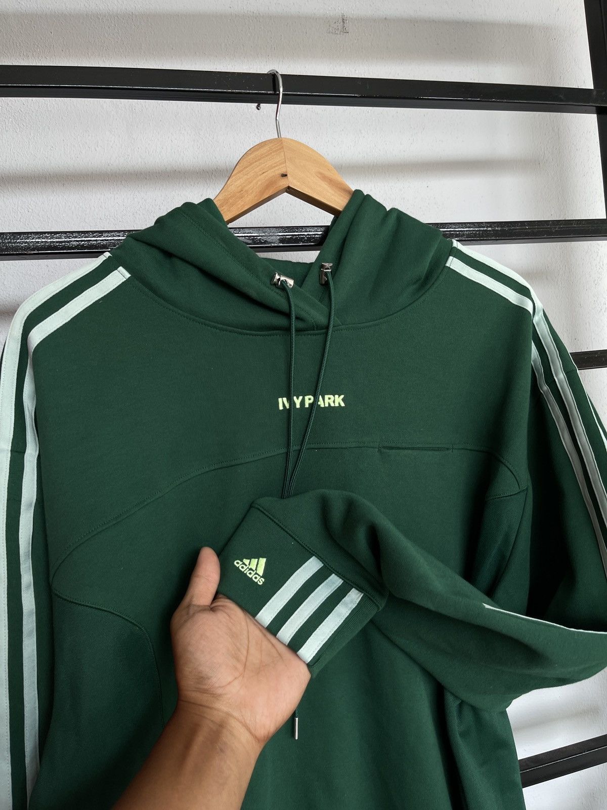 Adidas Adidas Ivy Park Hoodie Cargo Sweatpants Size US M / EU 48-50 / 2 - 3 Thumbnail