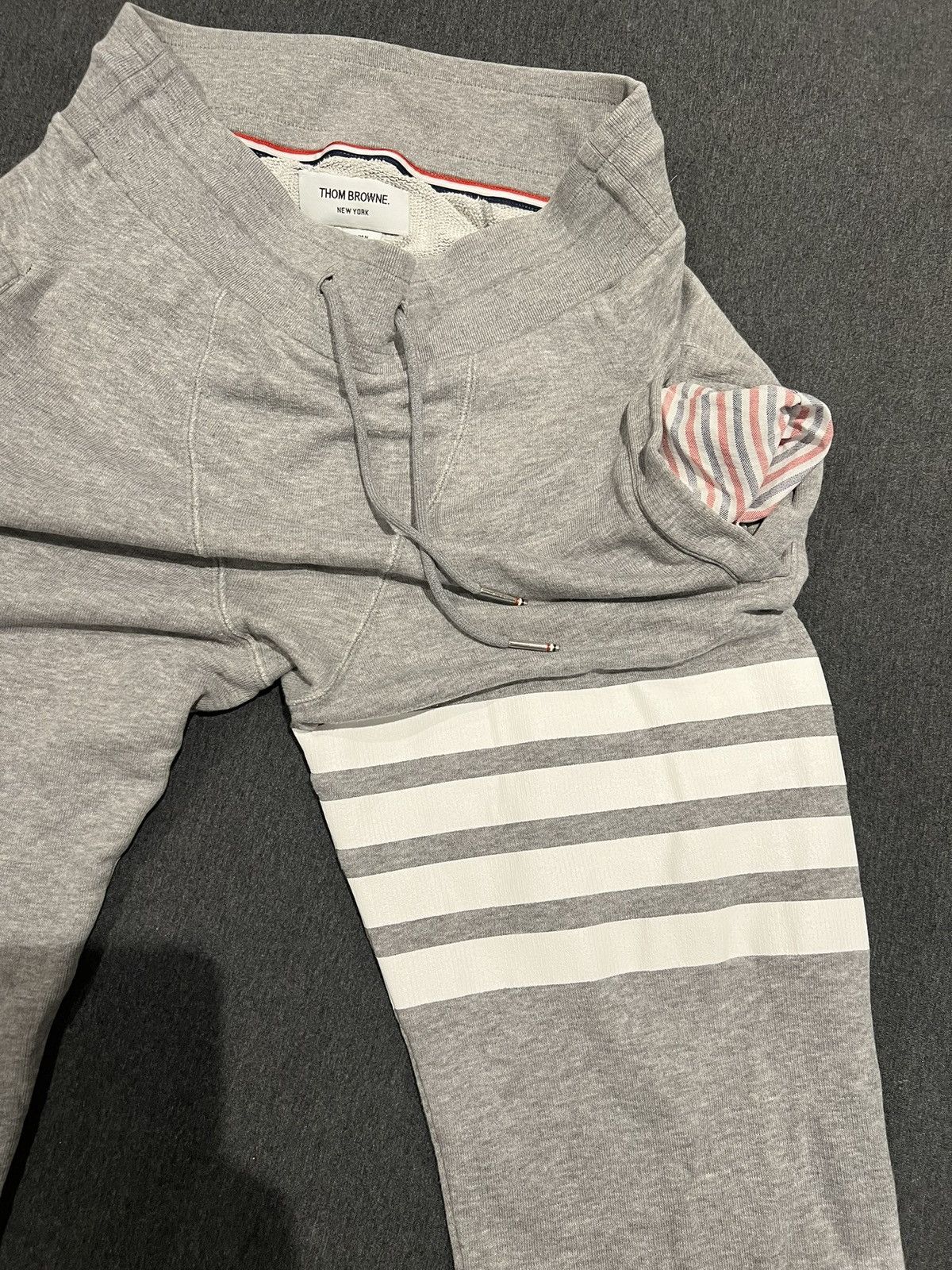 Thom Browne Thom Browne 4 Bar Sweatpants Size US 30 / EU 46 - 13 Thumbnail