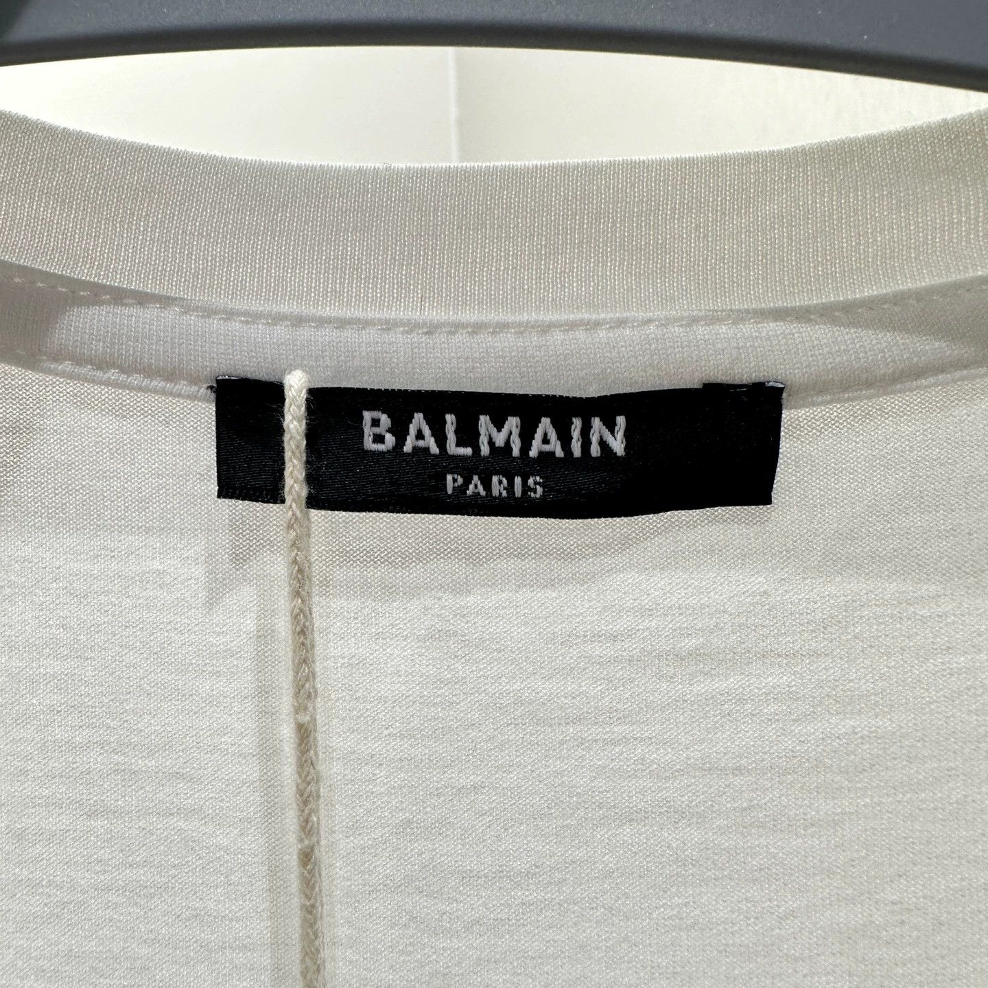 Balmain Balmain mar57 gold button shoulder logo short sleeve xs Size US XS / EU 42 / 0 - 3 Thumbnail