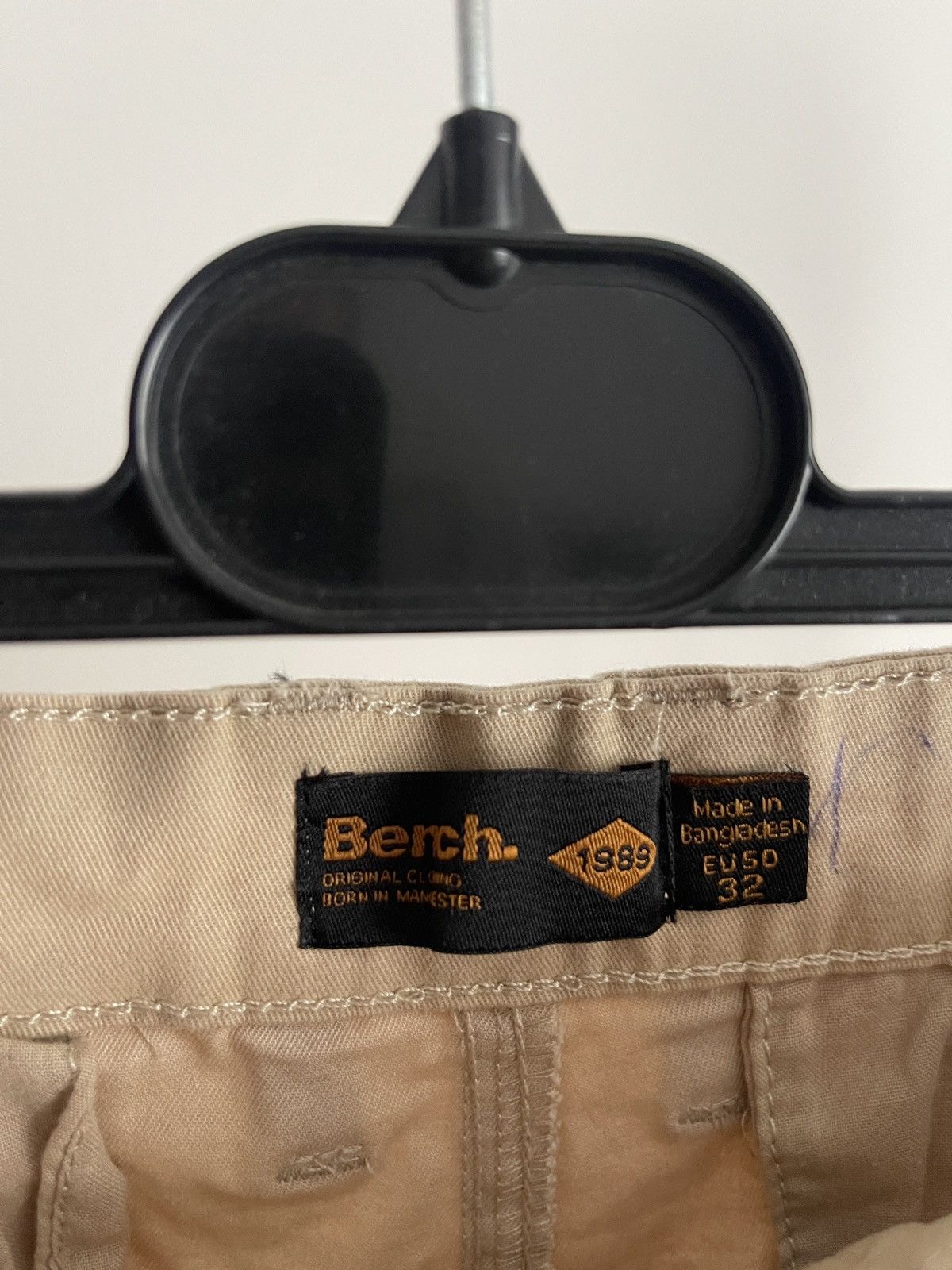 Bench Bench Beige shorts 32 Size US 32 / EU 48 - 2 Thumbnail