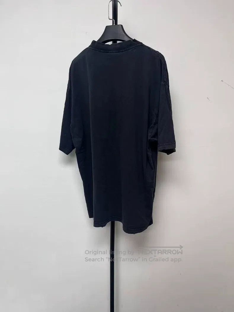 Balenciaga Balenciaga Faded Plain Knit Short Sleeve T-Shirt Size US L / EU 52-54 / 3 - 2 Thumbnail