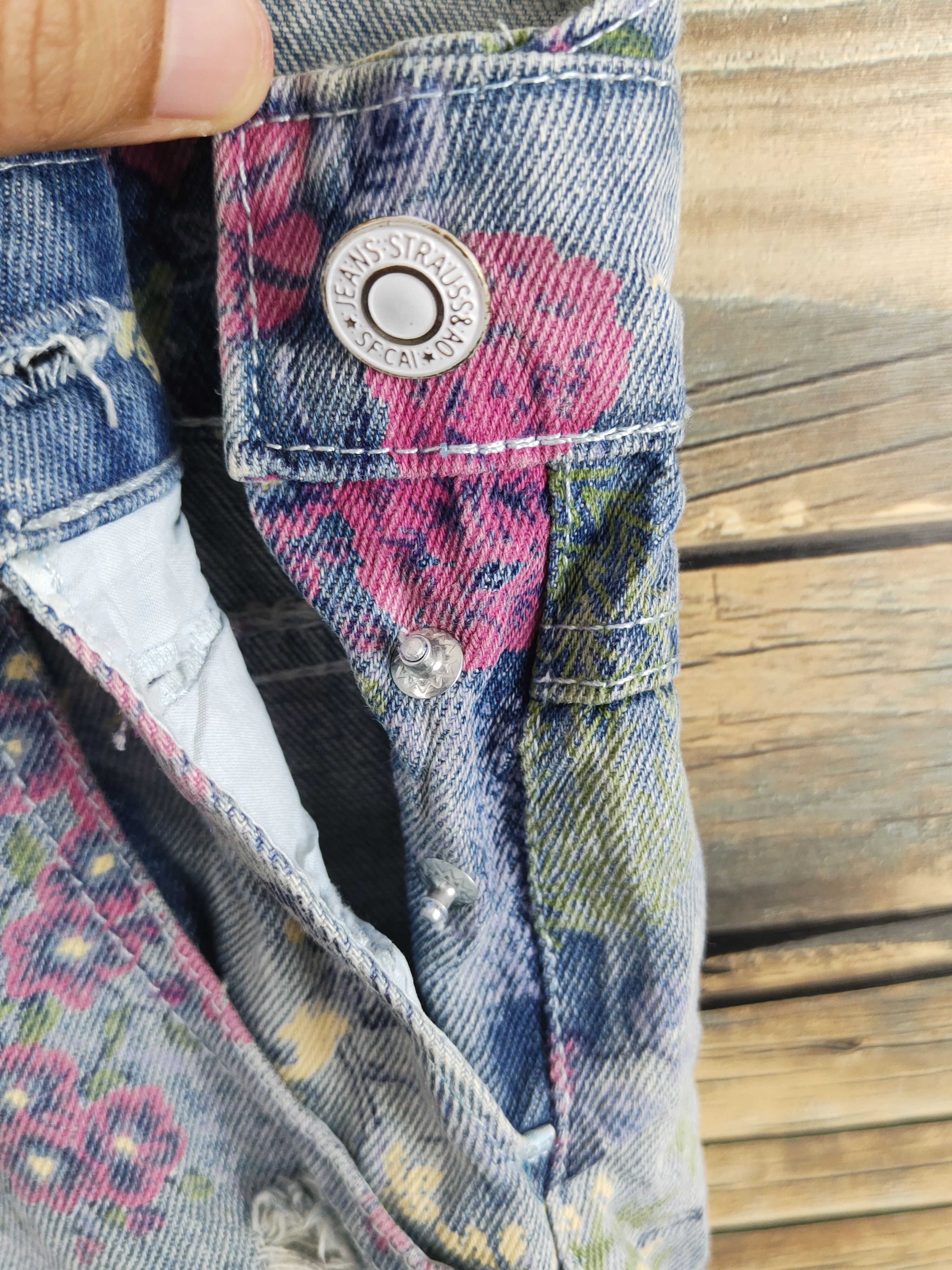 Other Japanese Brand Blue Pink Flowers Denim Shortall Jumpsuits Size 28" / US 6 / IT 42 - 7 Thumbnail