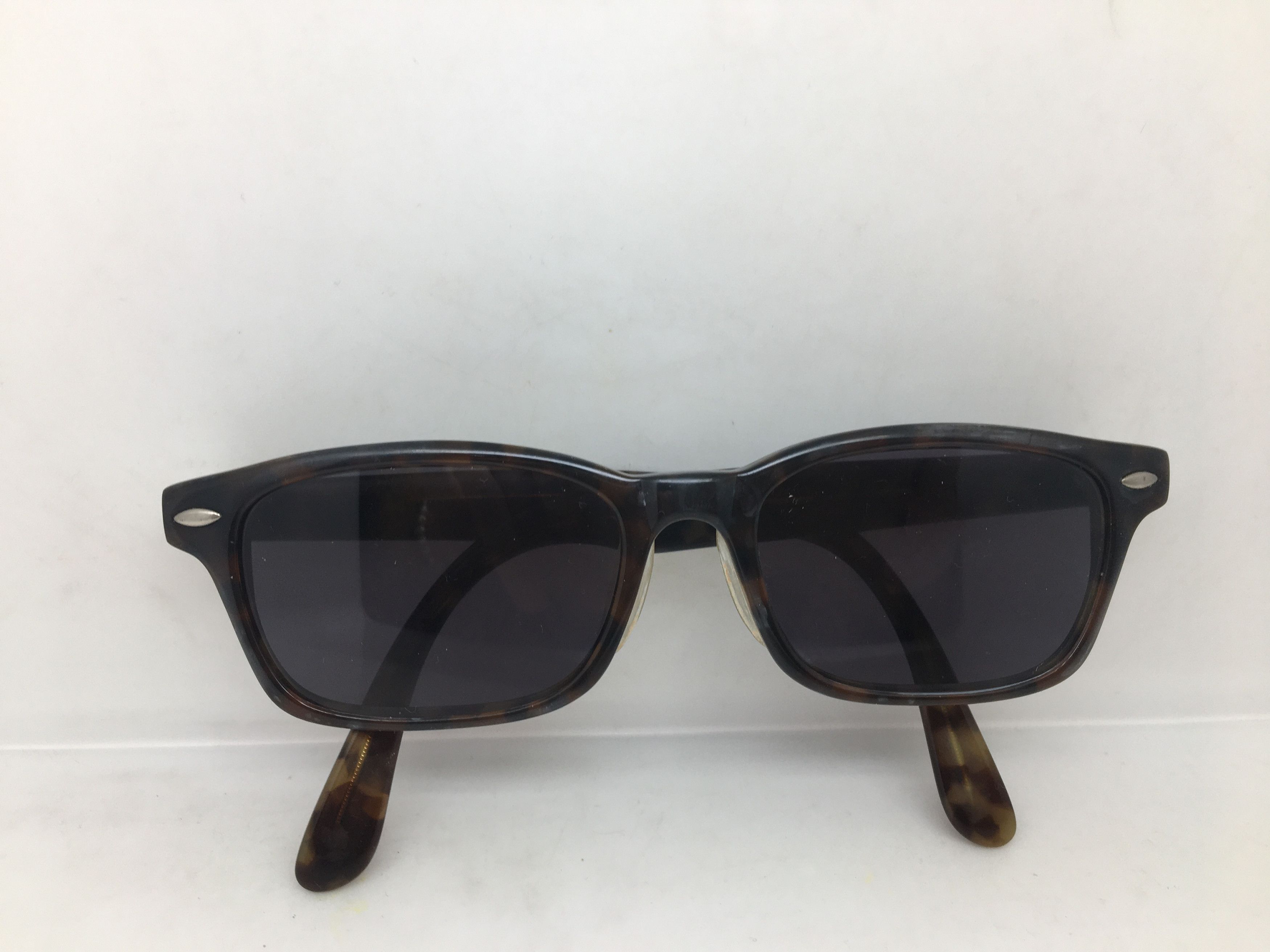 Vintage Vintage Dark Tortoise Sunglasses Frame Size ONE SIZE - 7 Thumbnail