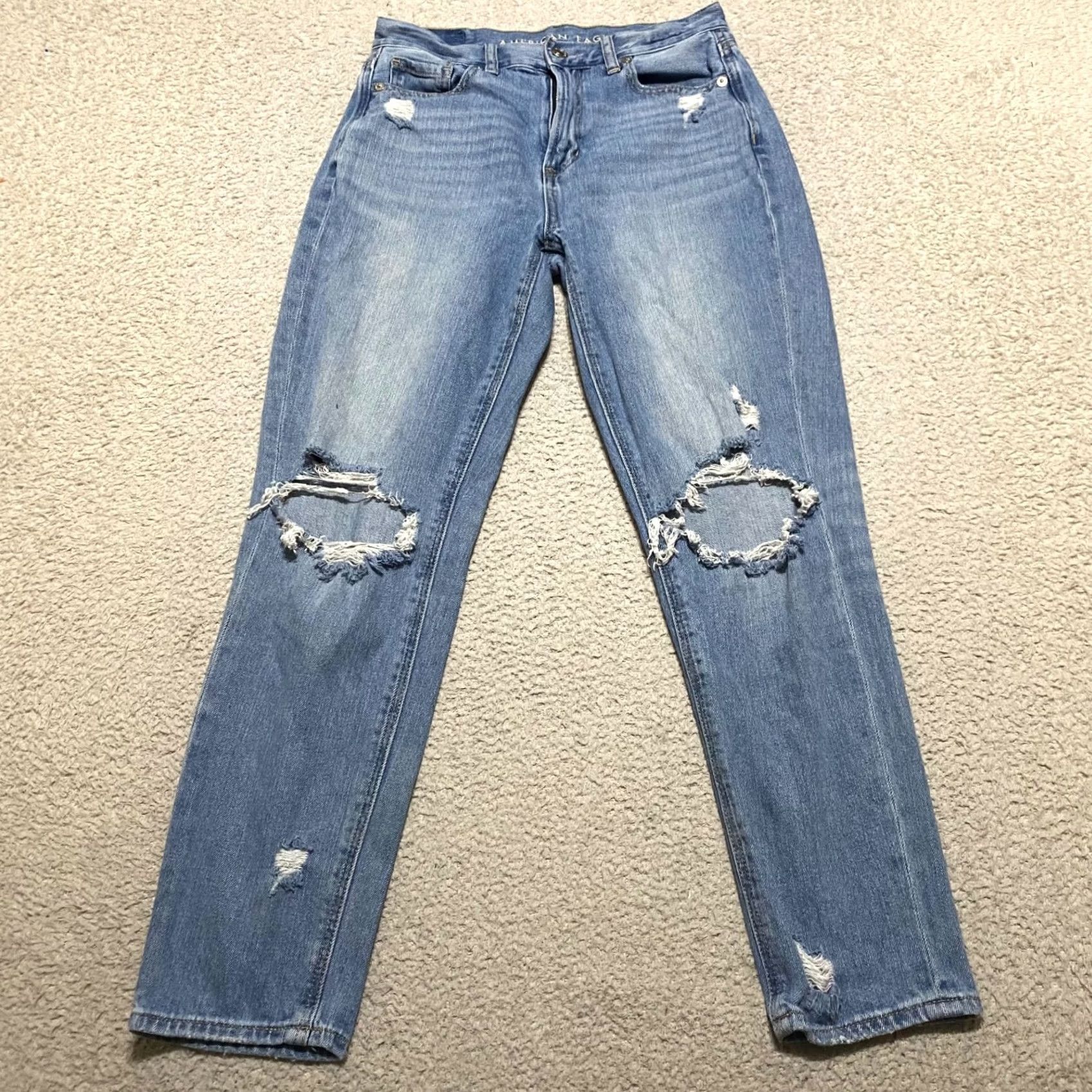 American Eagle Outfitters American Eagle Outfitters Jeans Women 0P Blue Denim Distressed High Rise Mom Regular 5-Pocket Design XS? Size 25" / US 0 / IT 36 - 2 Thumbnail