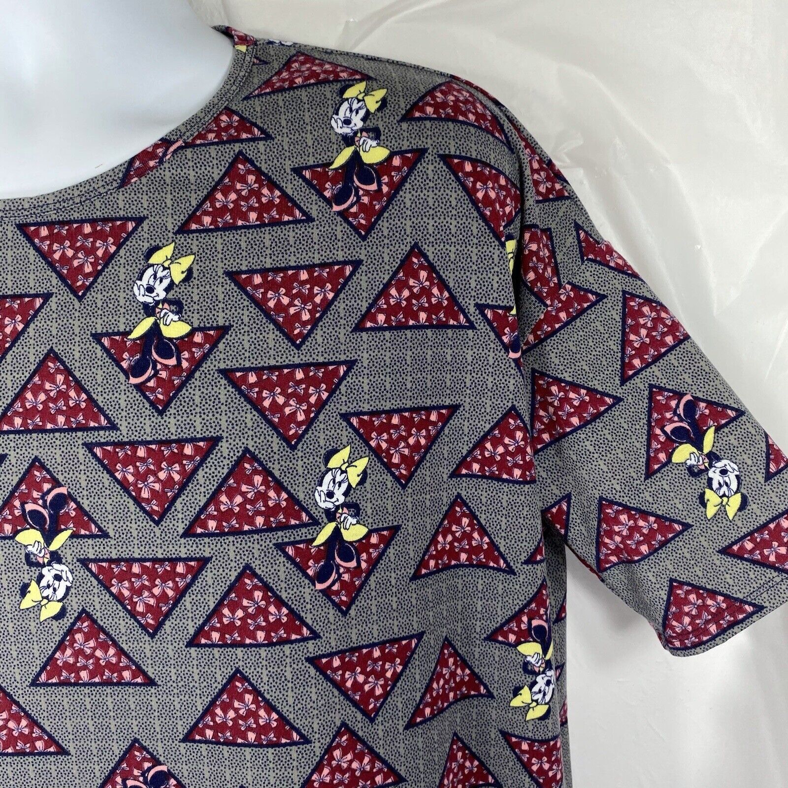 Disney LuLaRoe Disney Oversized Irma Short Sleeve Minnie Mouse Tee Size S / US 4 / IT 40 - 4 Thumbnail