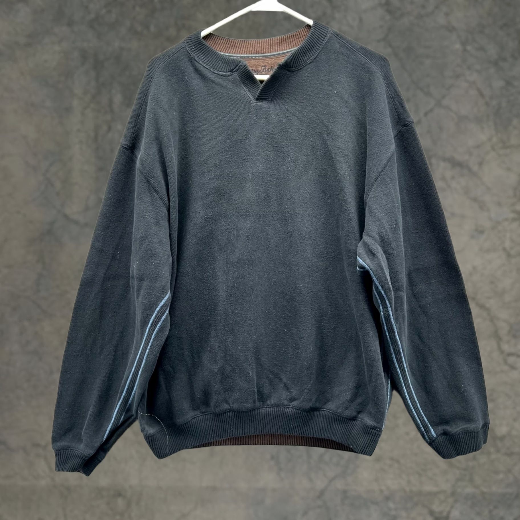 Tommy Bahama VINTAGE Tommy Bahama Pullover Sweater Mens Large Black Reversible Cotton Fleece Crew Neck All Seasons Logo Size US L / EU 52-54 / 3 - 1 Thumbnail