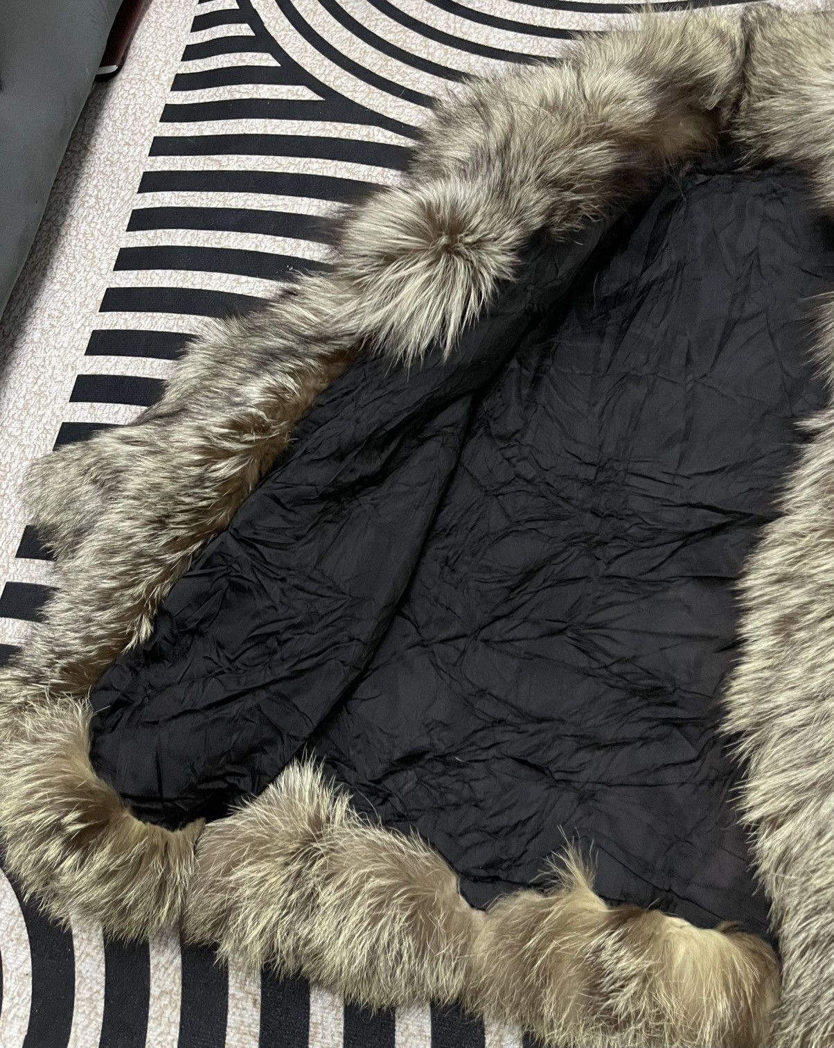 Sagafurs 80s SAGA FOX FUR LEATHER JACKET RARE Size M / US 6-8 / IT 42-44 - 9 Thumbnail