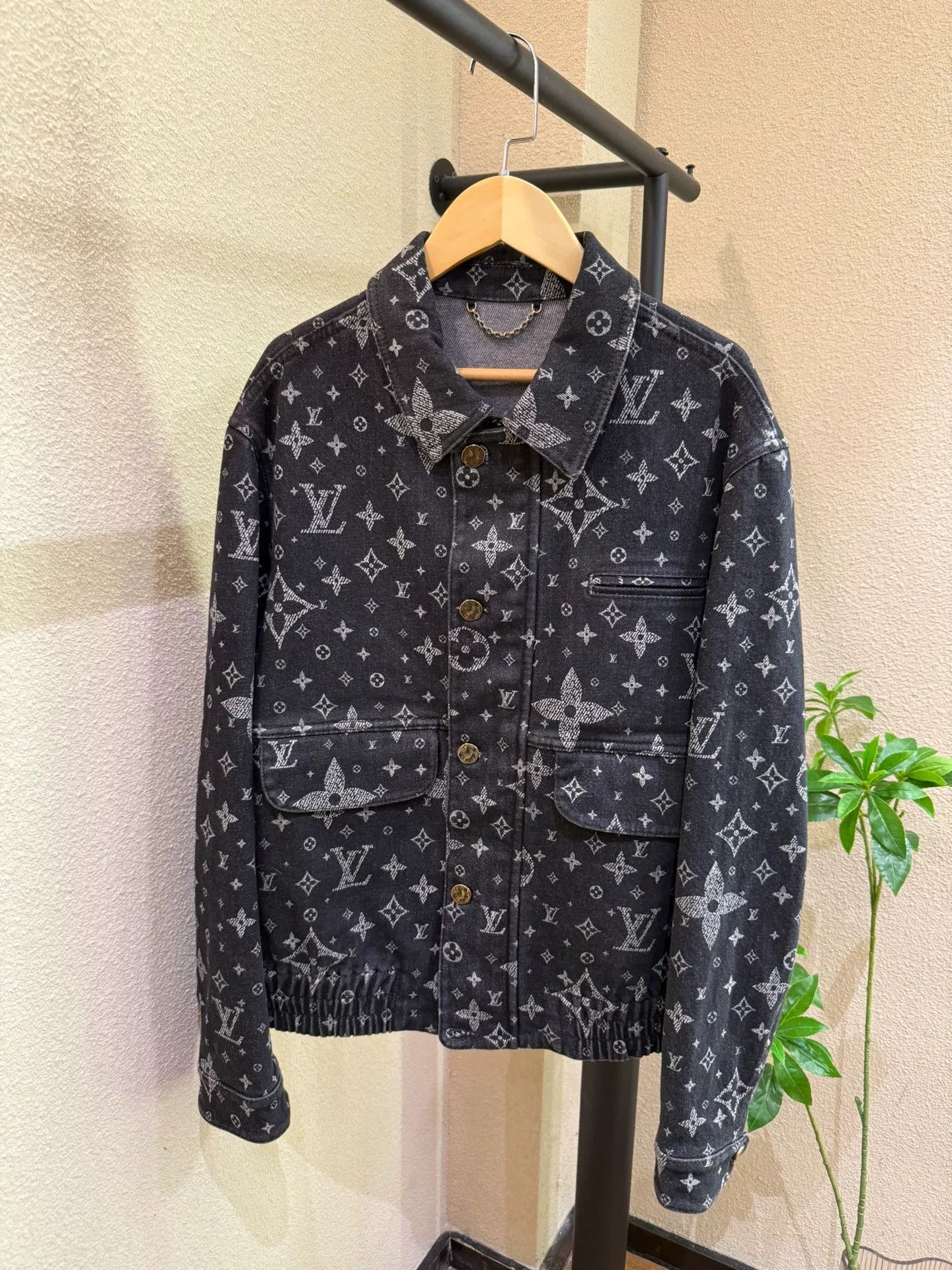 Louis Vuitton Louis Vuitton Monogram Denim Jacket Size 52 Size US L / EU 52-54 / 3 - 1 Thumbnail