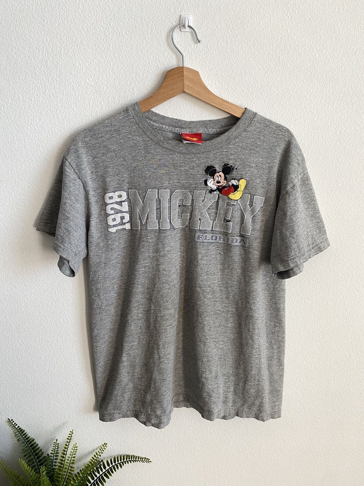 Mickey Unlimited Vintage Mickey Mouse Distressed Tee Size US S / EU 44-46 / 1 - 1 Thumbnail