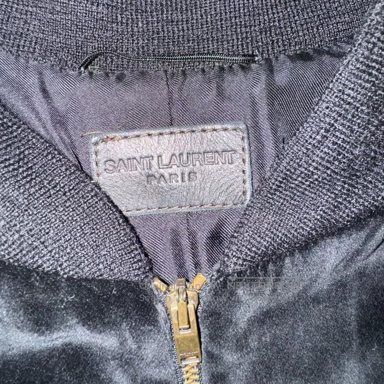 Saint Laurent Paris Saint Laurent Paris Black Velvet Note Size US XS / EU 42 / 0 - 4 Thumbnail