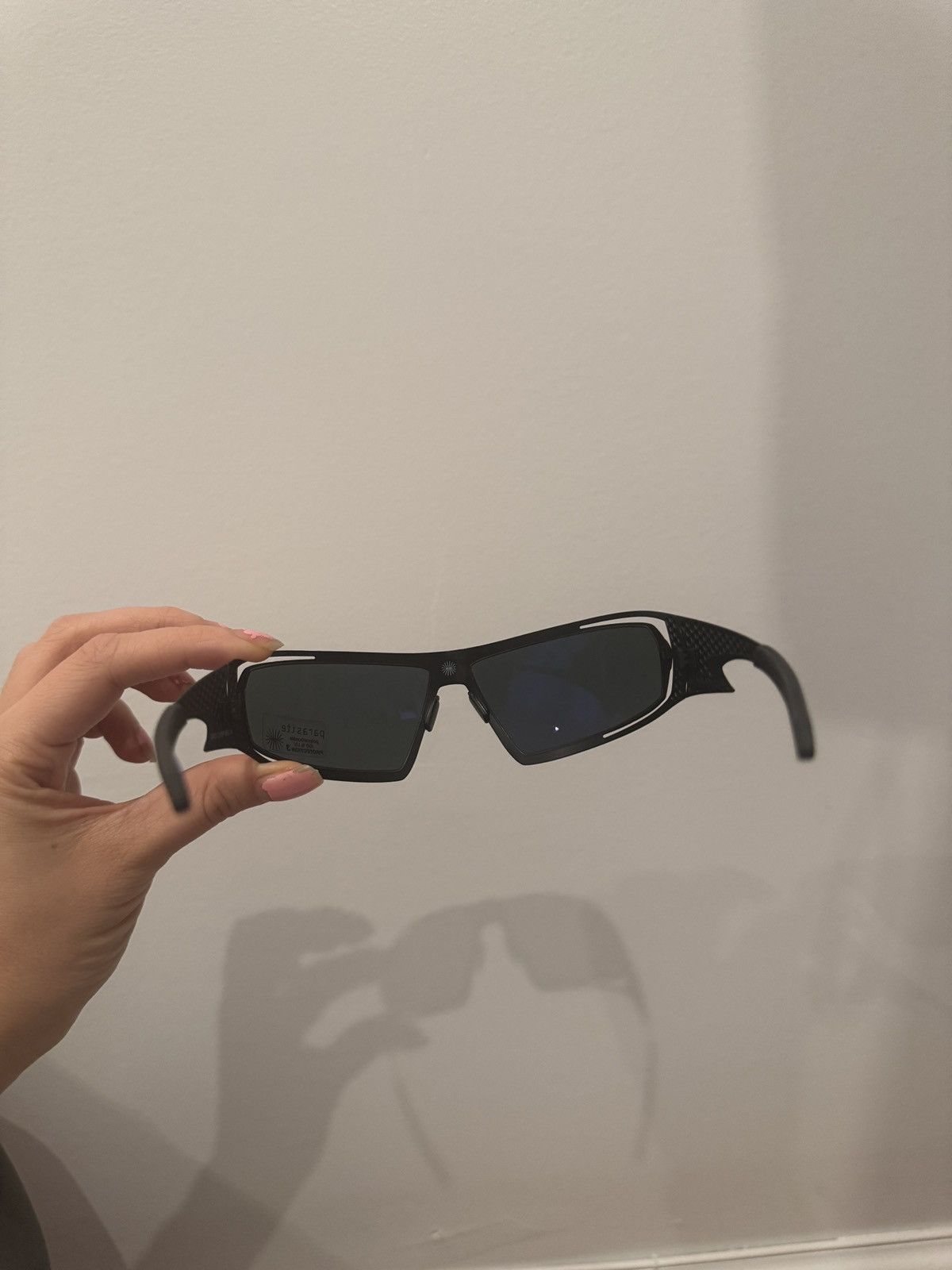 Parasite Parasite Eyewear DARD 1 Sunglasses Black NWT Size ONE SIZE - 7 Thumbnail