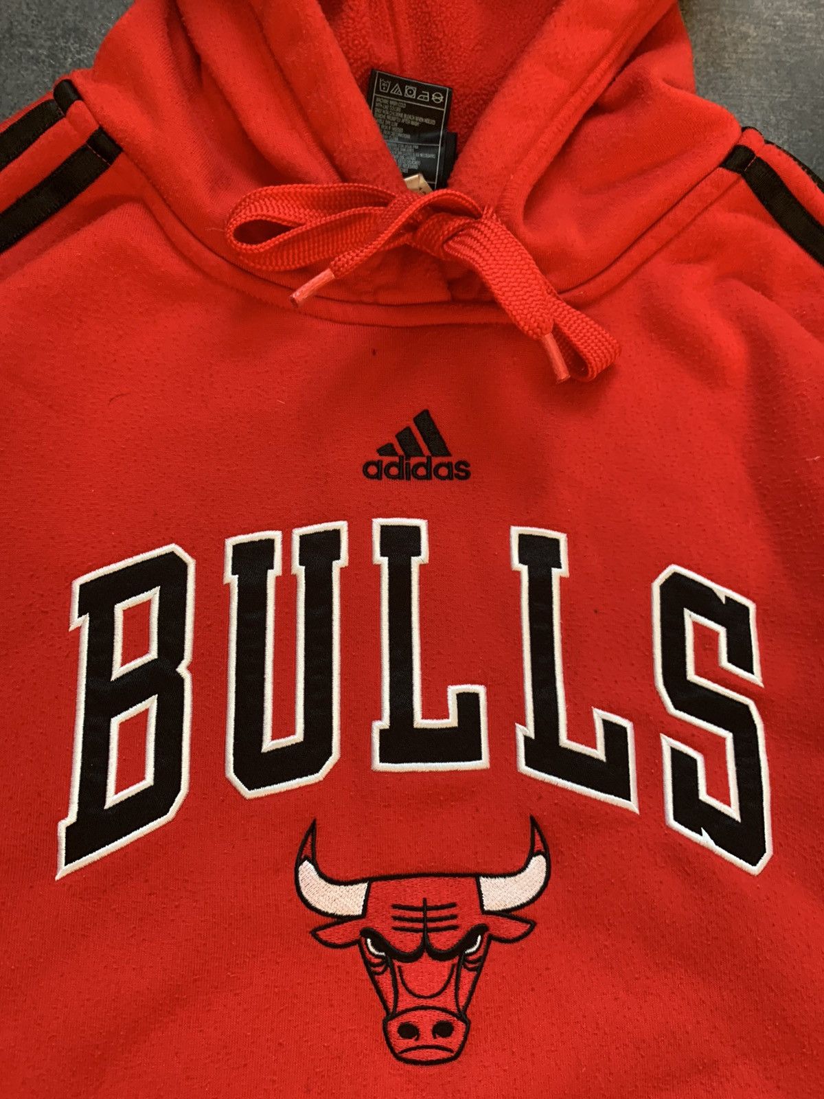 Vintage Chicago Bulls x Adidas Hoodie