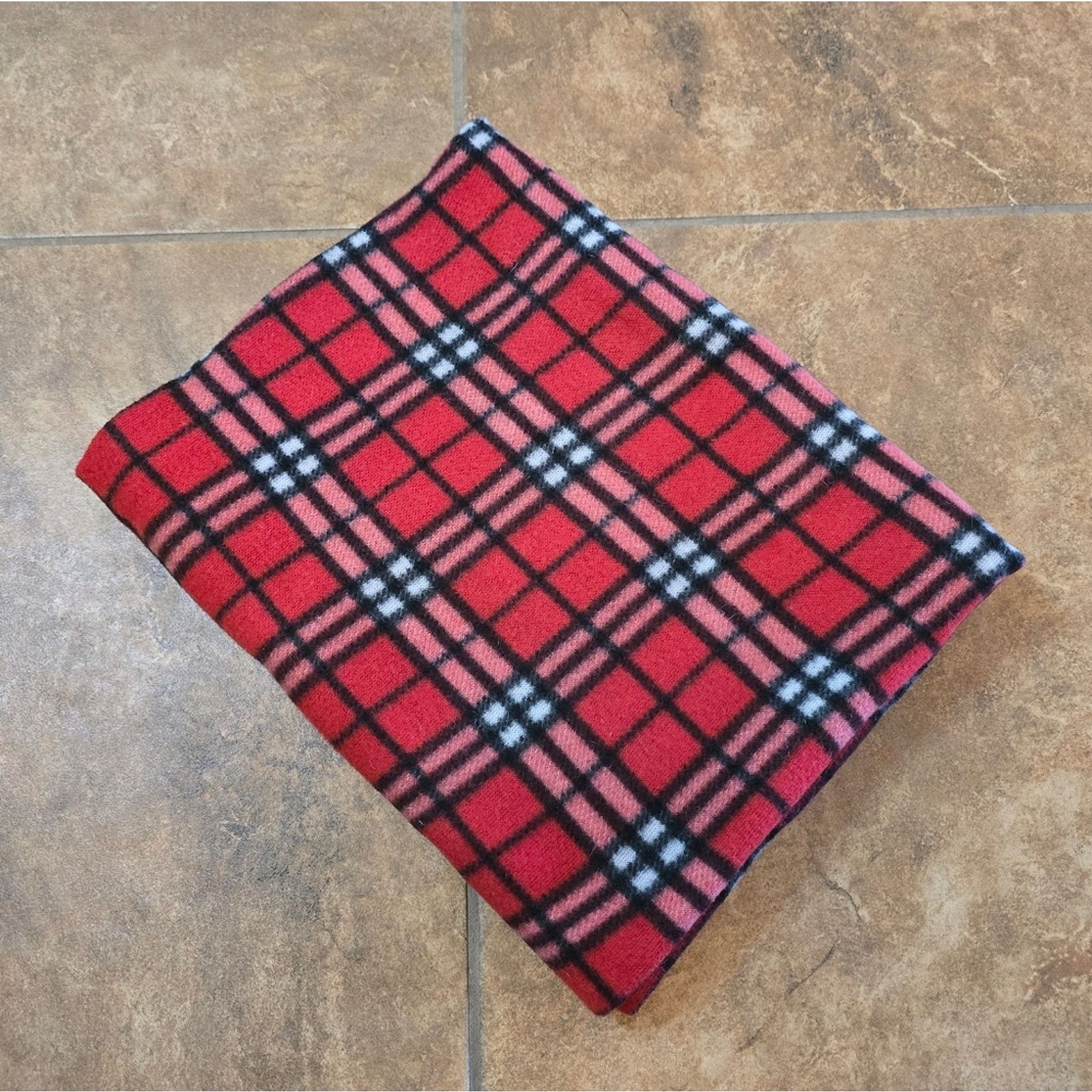 Other Red Plaid Plush Blanket Size ONE SIZE - 2 Thumbnail