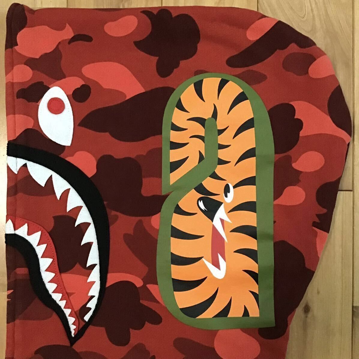 Bape BAPE Red camo Shark full zip hoodie a bathing ape Size US L / EU 52-54 / 3 - 5 Thumbnail