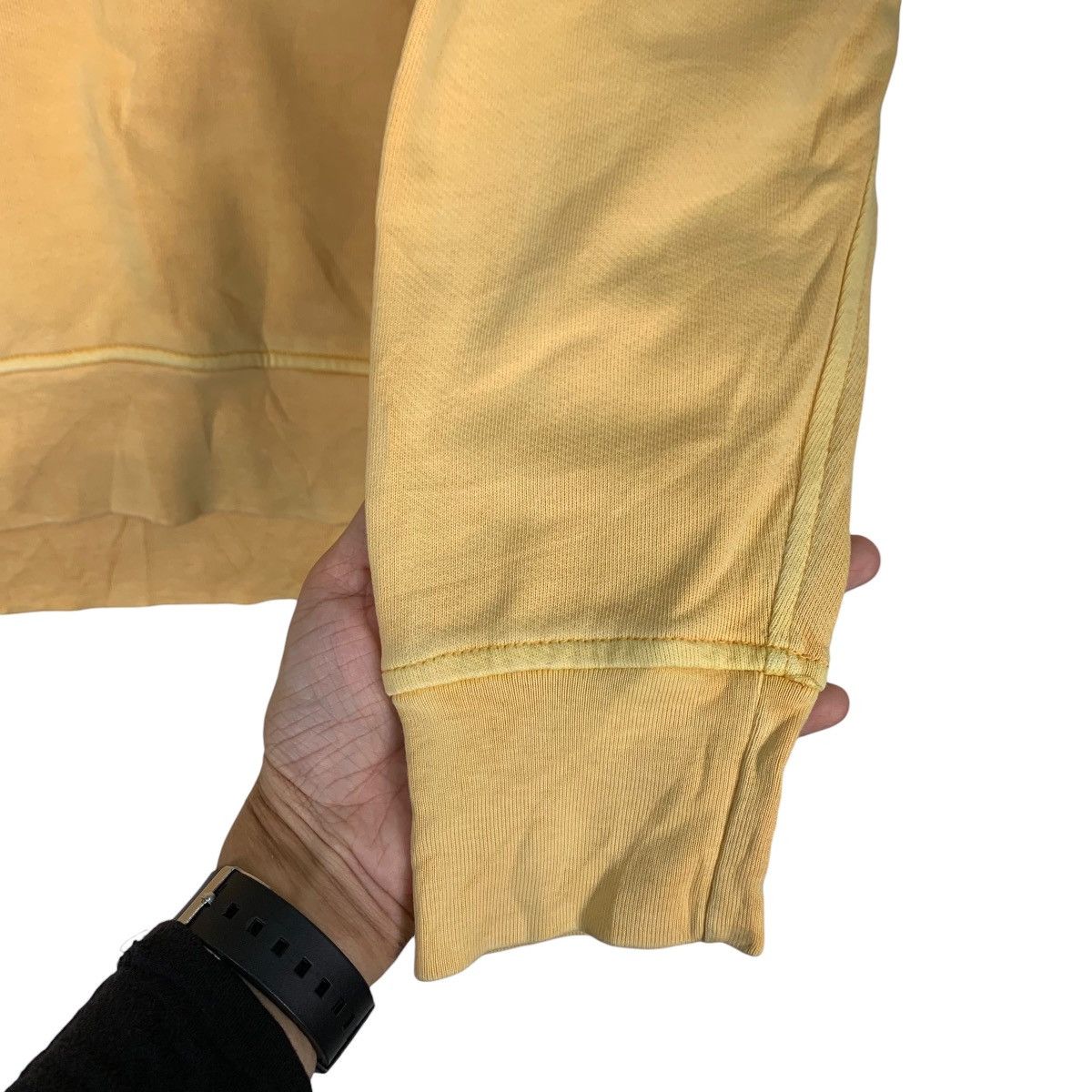 Levi's Levi's Relaxed Fit Yellow Pullover Hoodies #0676-C31 Size US S / EU 44-46 / 1 - 10 Thumbnail