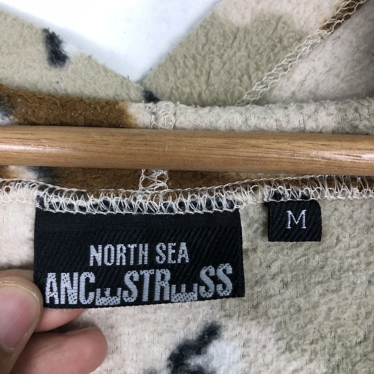 Japanese Brand VINTAGE MILITARY CHOCO CHIPS NORTH SEA ANCSTRSS Size US M / EU 48-50 / 2 - 13 Thumbnail