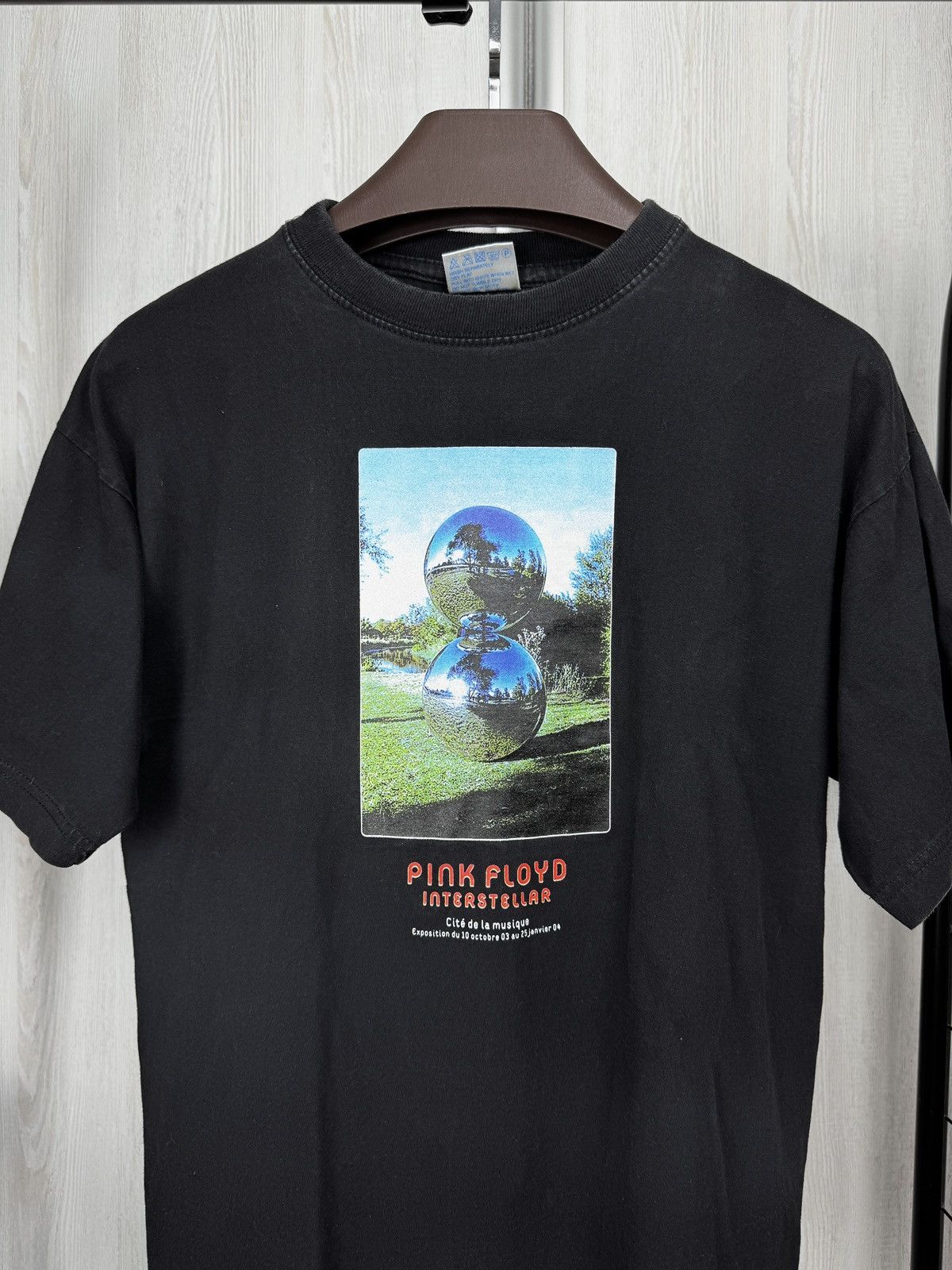 Pink Floyd Pink Floyd Interstellar Exhibition 2003 Mirror Balls tee Size US L / EU 52-54 / 3 - 3 Thumbnail