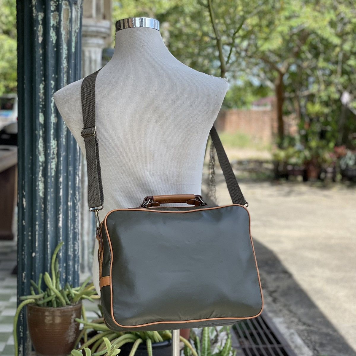 Japanese Brand × Vintage Vintage Office Bag/Messenger Japan Luggage Association Size ONE SIZE - 5 Thumbnail
