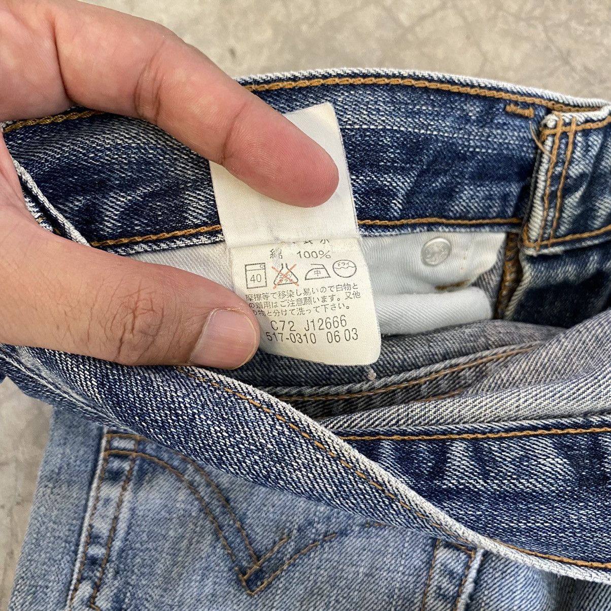 Levi's Vintage Levis 517 Faded Blue Bootcut Flared Jeans Size US 30 / EU 46 - 22 Thumbnail