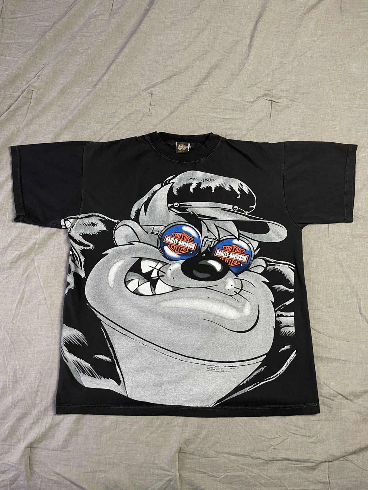 Harley Davidson Vintage Harley Davidson Shirt XL Black Taz Looney Tunes 1994 Size US XL / EU 56 / 4 - 1 Thumbnail