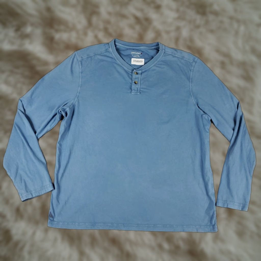 UNTUCKit UNTUCKit Blue Henley Long Sleeve T-Shirt Men's Size XL Casual Modern Sports Size US XL / EU 56 / 4 - 1 Thumbnail