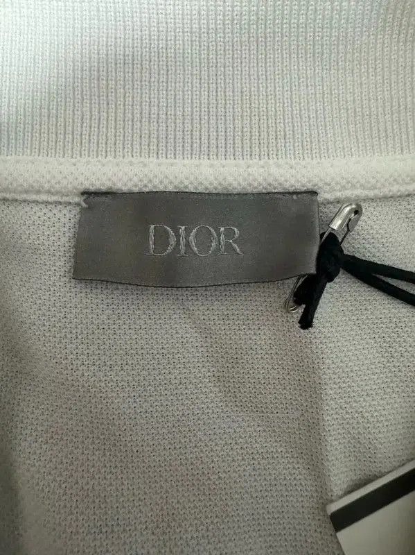 Other Dior Men's White Logo Embroidered Polo Shirt . Size US M / EU 48-50 / 2 - 4 Thumbnail