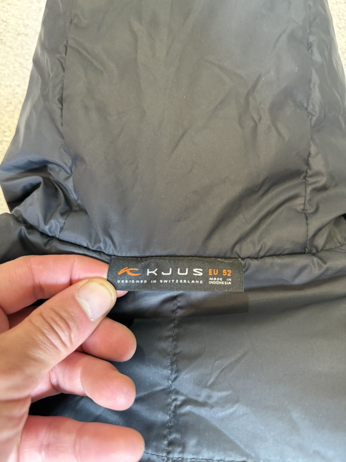KJUS Kjus Reversible Down Jacket Black Hooded Puffer EU52 USM Size US M / EU 48-50 / 2 - 7 Thumbnail