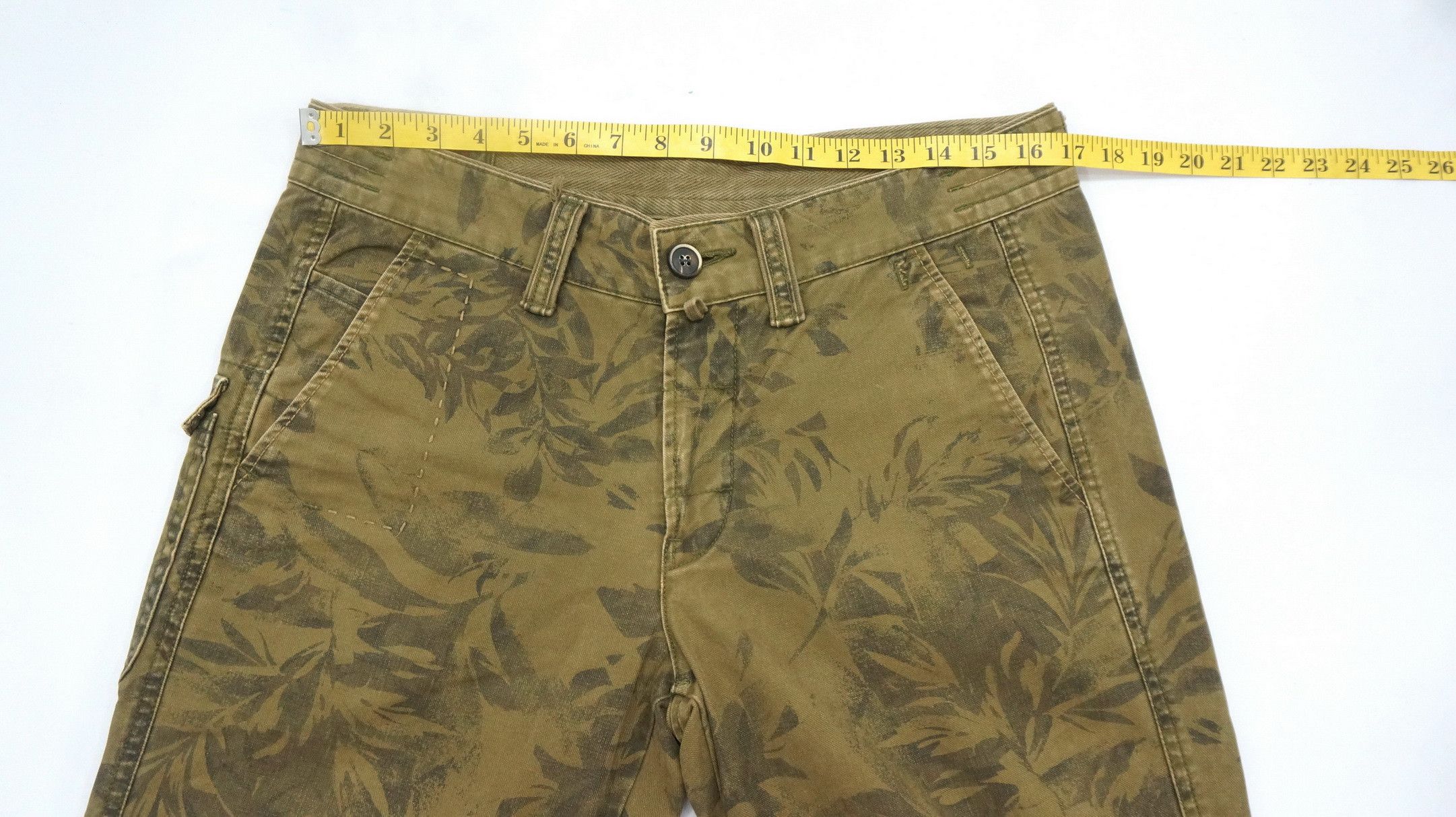 Marithe + Francois Girbaud Marithe Francois Girbaud Le Casual De Camo Pants Size US 34 / EU 50 - 11 Thumbnail