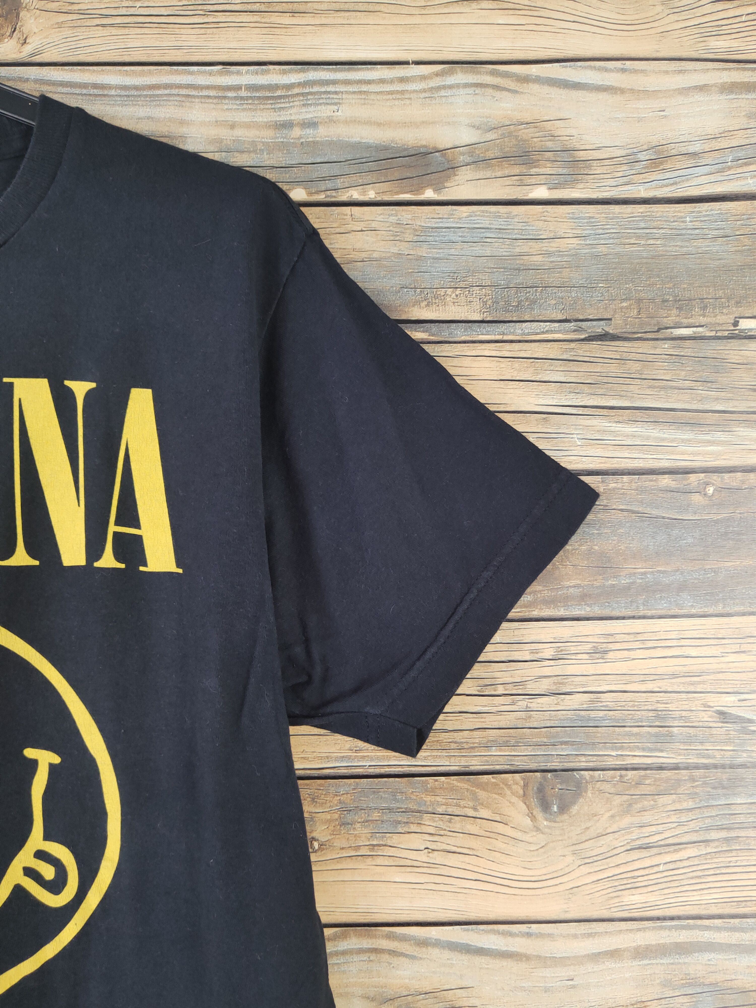 Nirvana DL Nirvana Black Short Sleeve T-shirt #2095 Size US L / EU 52-54 / 3 - 6 Thumbnail