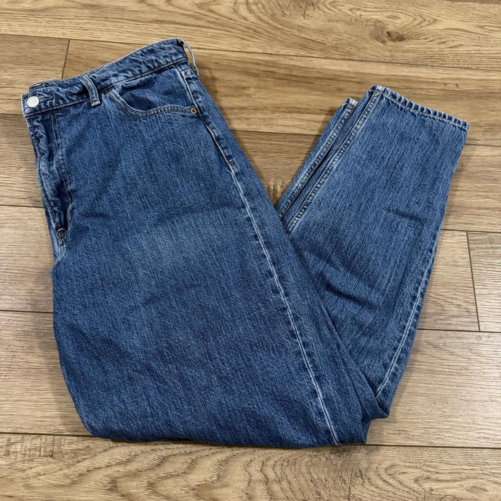 Gap Gap Denim Mom Jean High Rise Size 33 Size 33" - 1 Thumbnail