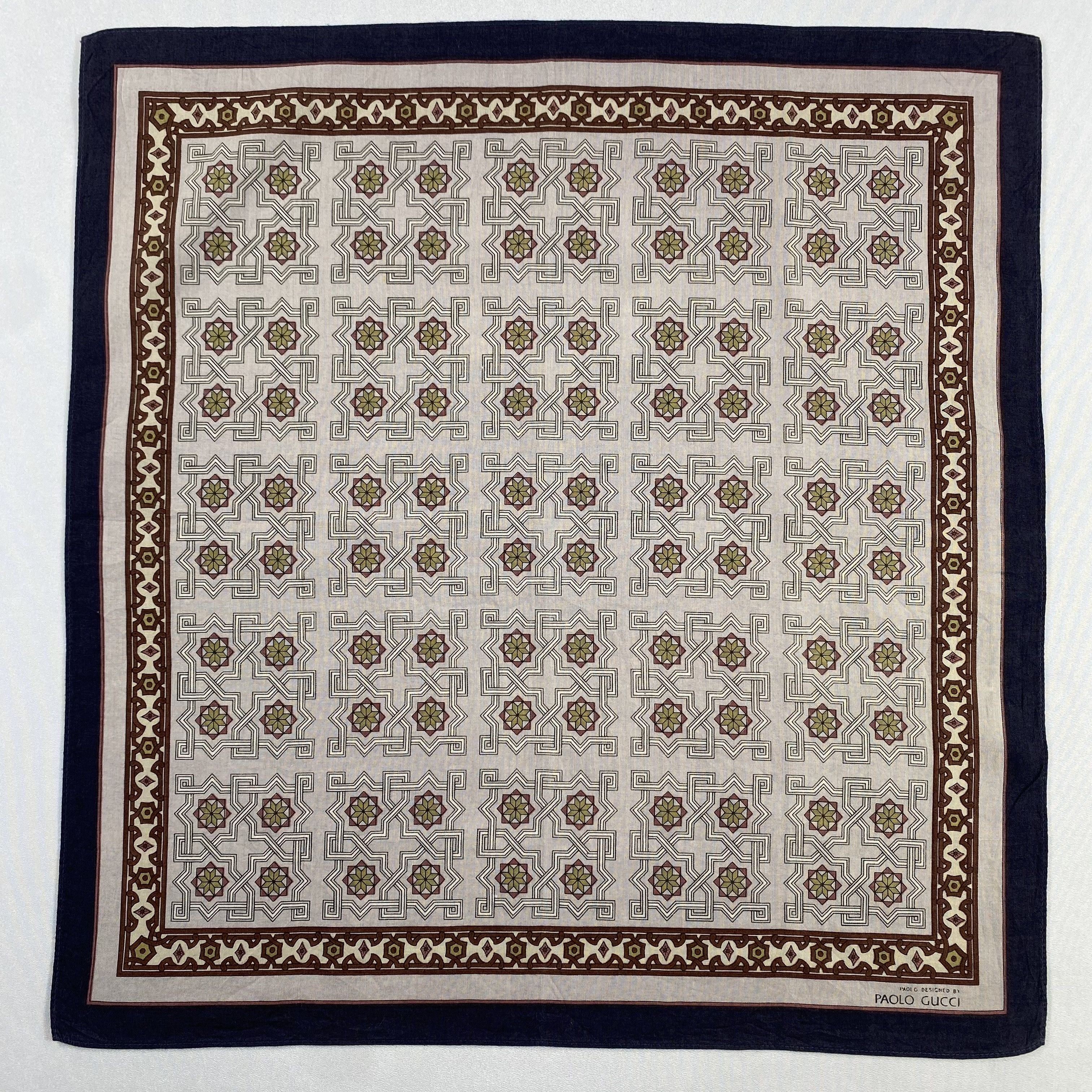 Paolo Gucci × Vintage Paolo Gucci Handkerchief / Neckerchief / Bandana-P1788 Size ONE SIZE - 1 Thumbnail